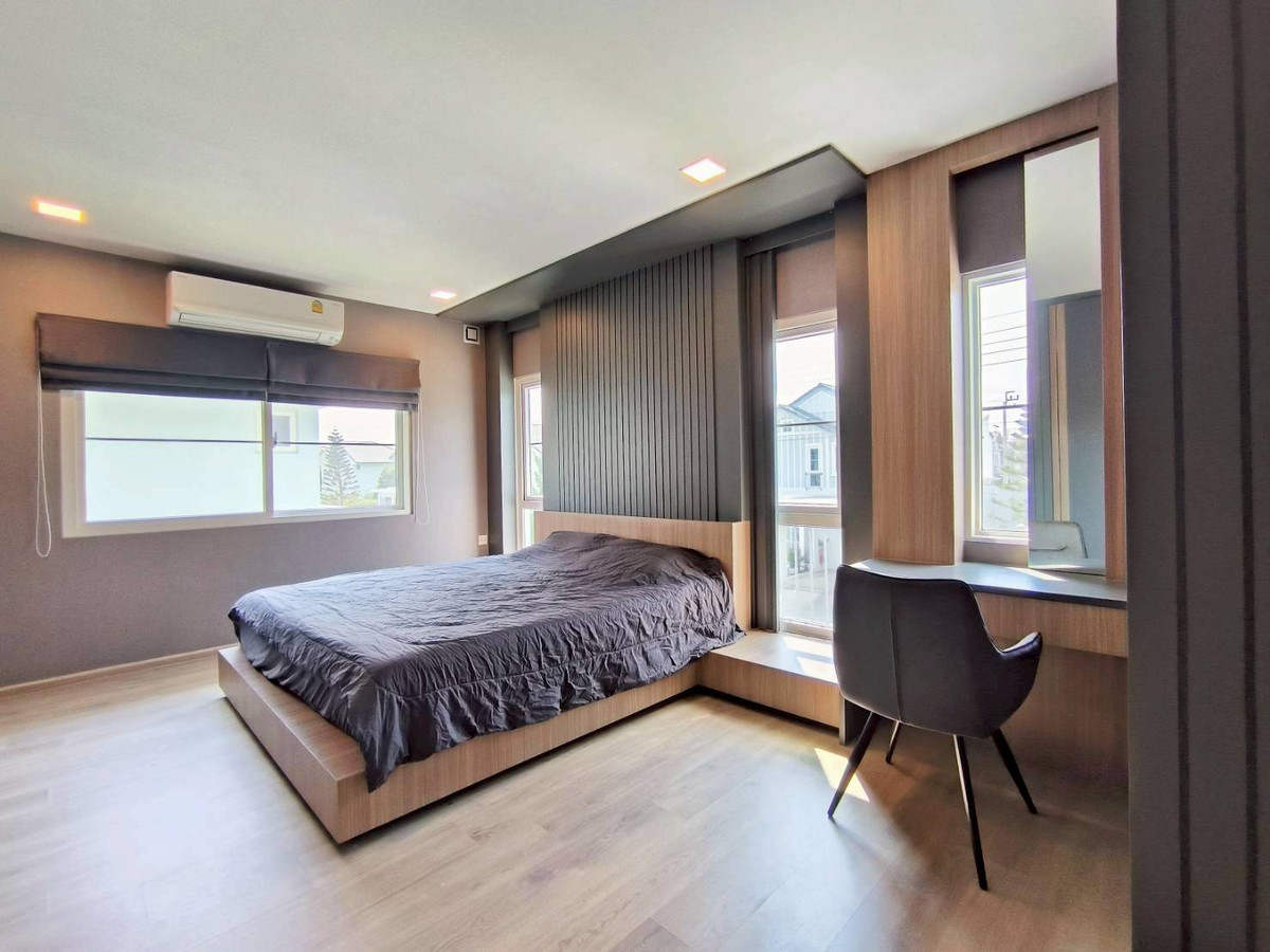 ขายบ้านพัฒนาการ ศรีนครินทร์ : ขายบ้านเดี่ยว 2 ชั้น 50.30 ตรว. Villaggio ศรีนครินทร์ ตำบลบางเมือง อำเภอเมืองสมุทรปราการ สมุทรปราการ ราคา 6,900,000 บาท