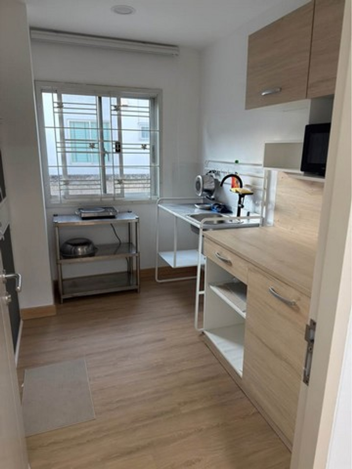 For RentHouseLadkrabang, Suwannaphum Airport : HR3306 Large 2-story detached house for rent, Atoll Maldives Palm Bangna-Wongwaen project, in front of the house, not next to anyone (Private Zone) | Just 3 minutes to Mega Bangna.