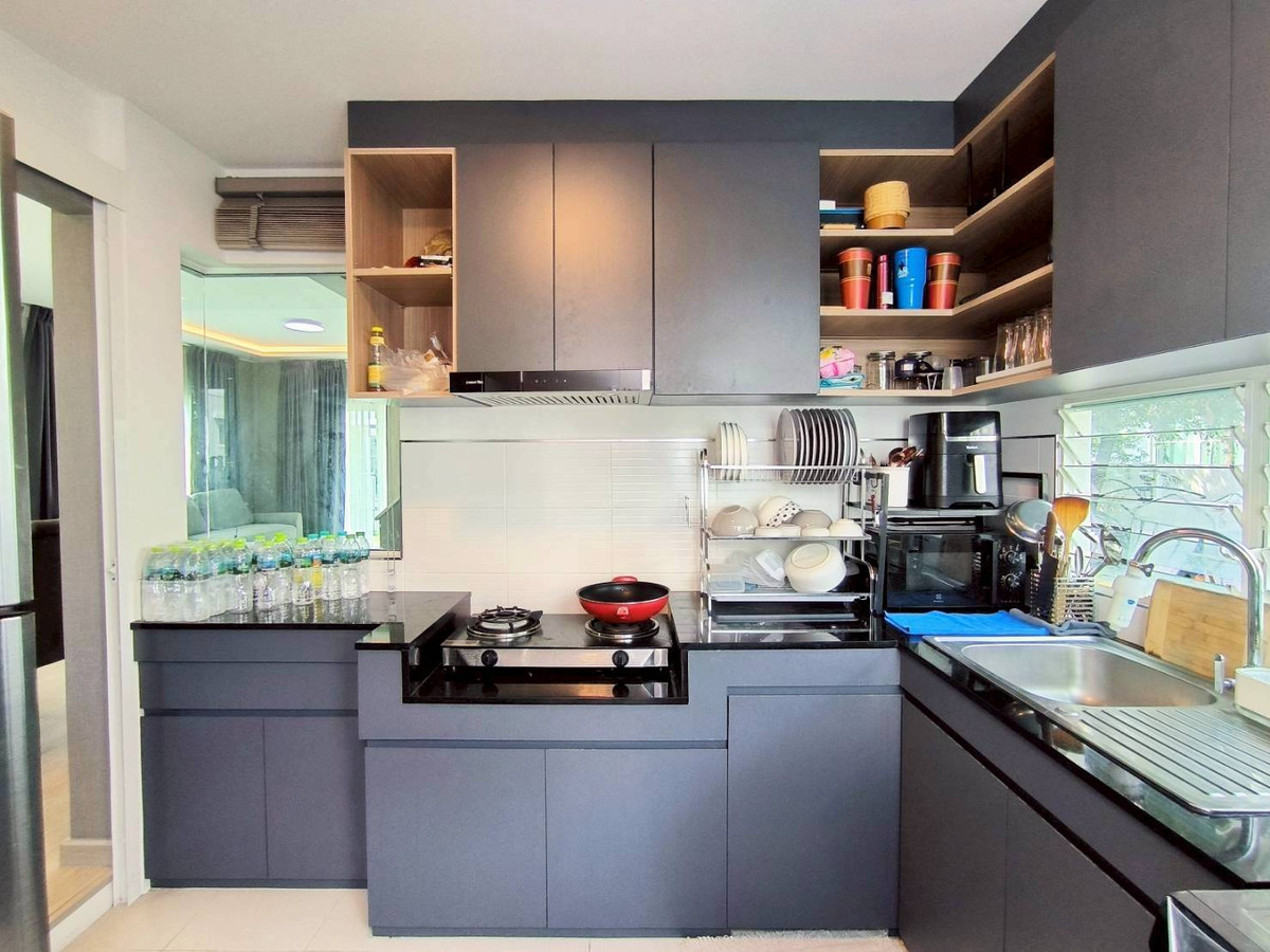 ขายบ้านพัฒนาการ ศรีนครินทร์ : ขายบ้านเดี่ยว 2 ชั้น 50.30 ตรว. Villaggio ศรีนครินทร์ ตำบลบางเมือง อำเภอเมืองสมุทรปราการ สมุทรปราการ ราคา 6,900,000 บาท