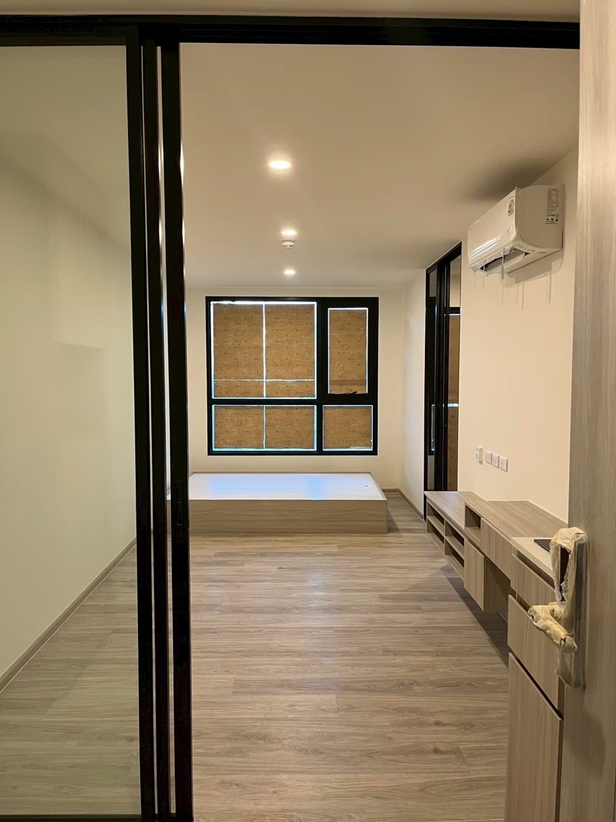 ขายคอนโดอ่อนนุช อุดมสุข : ขายคอนโดห้องใหม่เอี่ยม🐶🐱เลี้ยงสัตว์ได้ ห้องกว้าง 29.24 ตรม. วิวสระว่ายน้ำสวย บรรยากาศดี มีส่วนกลางครบ มีให้สัตว์เลี้ยง👍ห้องแมว🐈ส่ววิ่งเล่นน้องหมาลอยฟ้า ชั้น 9🌳 ราคาพิเศษค่ะ