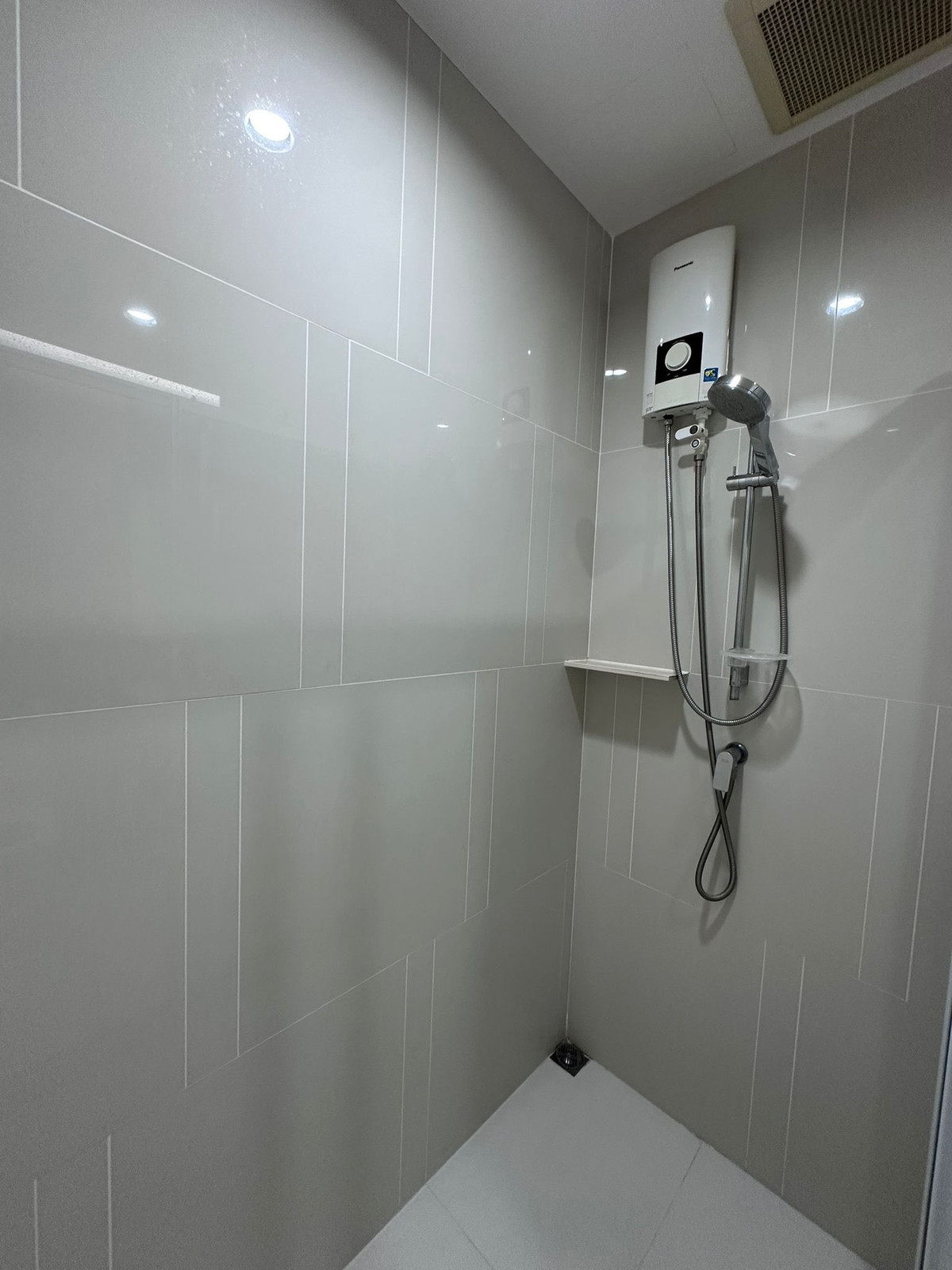 ขายคอนโดสาทร นราธิวาส : The Key Sathorn - Charoenraj  / 2 Bedrooms (FOR SALE), เดอะคีย์ สาทร - เจริญราษฎร์  / 2 ห้องนอน (ขาย) PT115