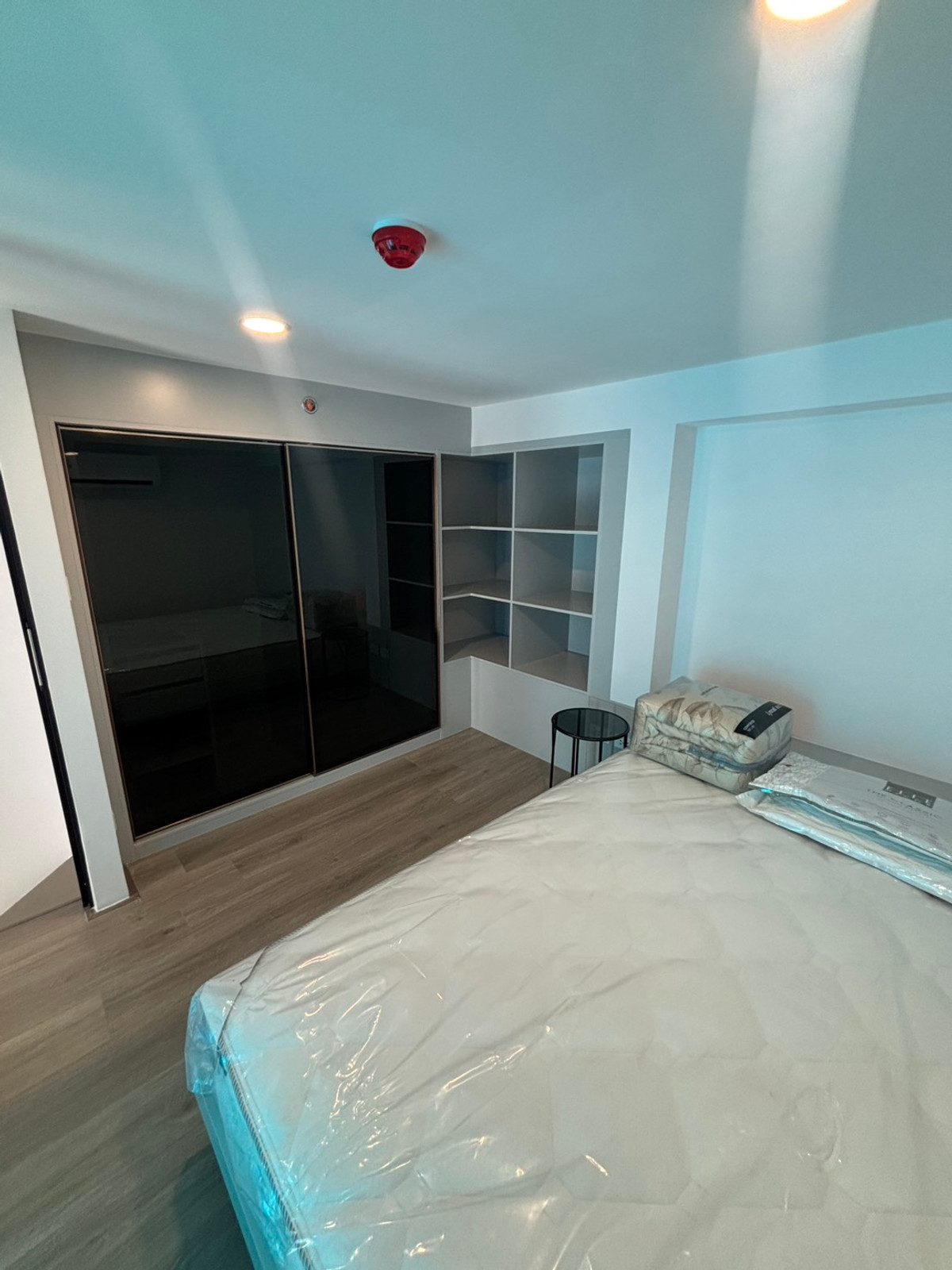 ให้เช่าคอนโดอ่อนนุช อุดมสุข : 🌇 KnightsBridge Space Rama 4 | ห้องสวย วิวเมืองสุดปัง เพดานสูงโปร่ง