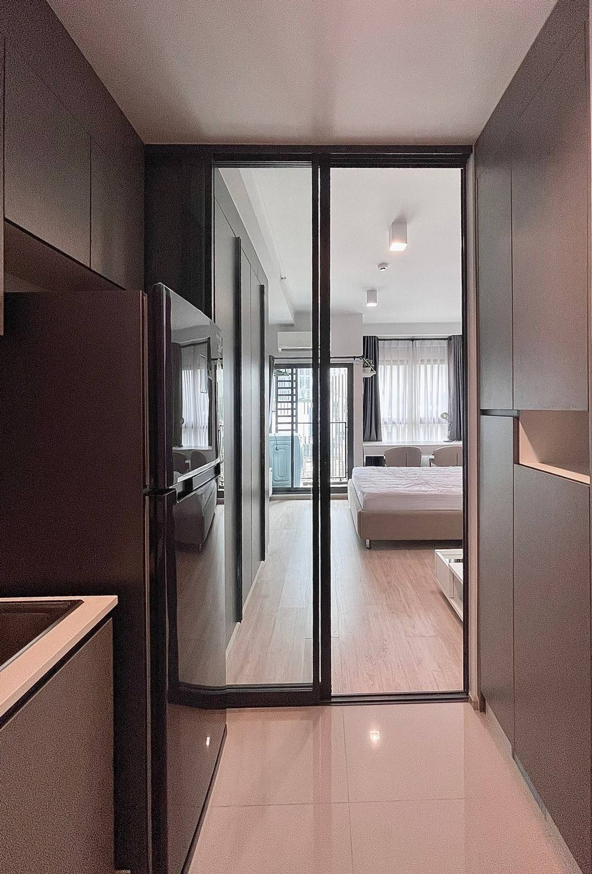 ให้เช่าคอนโดพระราม 9 เพชรบุรีตัดใหม่ RCA : ด่วนราคาพิเศษ✨ให้เช่าคอนโด ใกล้MRT พระราม9 | Ideo new rama9 | แต่งครบพร้อมเข้าอยู่  รายล้อมไปด้วยแหล่งช้อปปิ้ง