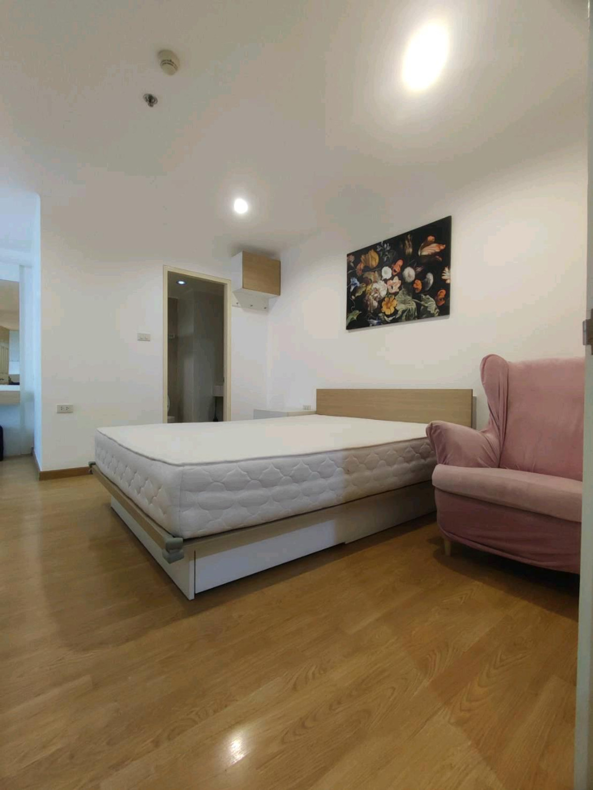 ขายคอนโดบางซื่อ วงศ์สว่าง เตาปูน : ปล่อยขายด่วน ห้องสวย สภาพดี 2 นอน 2 น้ำ ยูดีไลท์แอท บางซื่อ