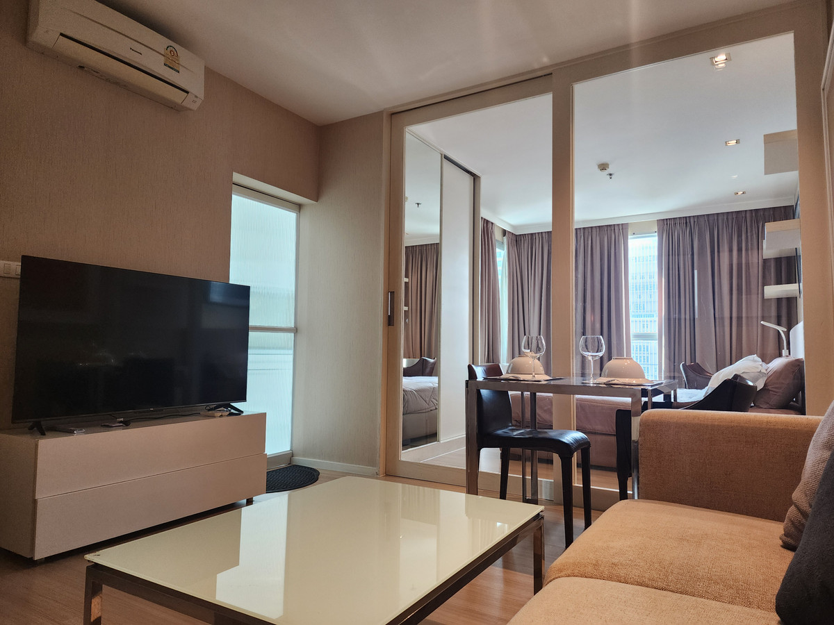 For RentCondoSathorn, Narathiwat : 💥CP-10422💥Life @ Sathorn 10👉Line : @accessliving