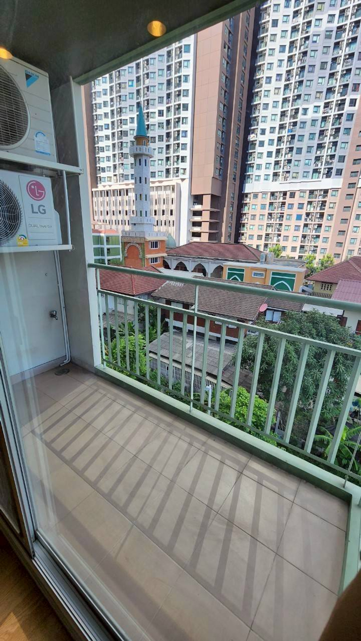 ให้เช่าคอนโดพัฒนาการ ศรีนครินทร์ : ✅ LPNSH332 ✅ Line : @p2nproperty