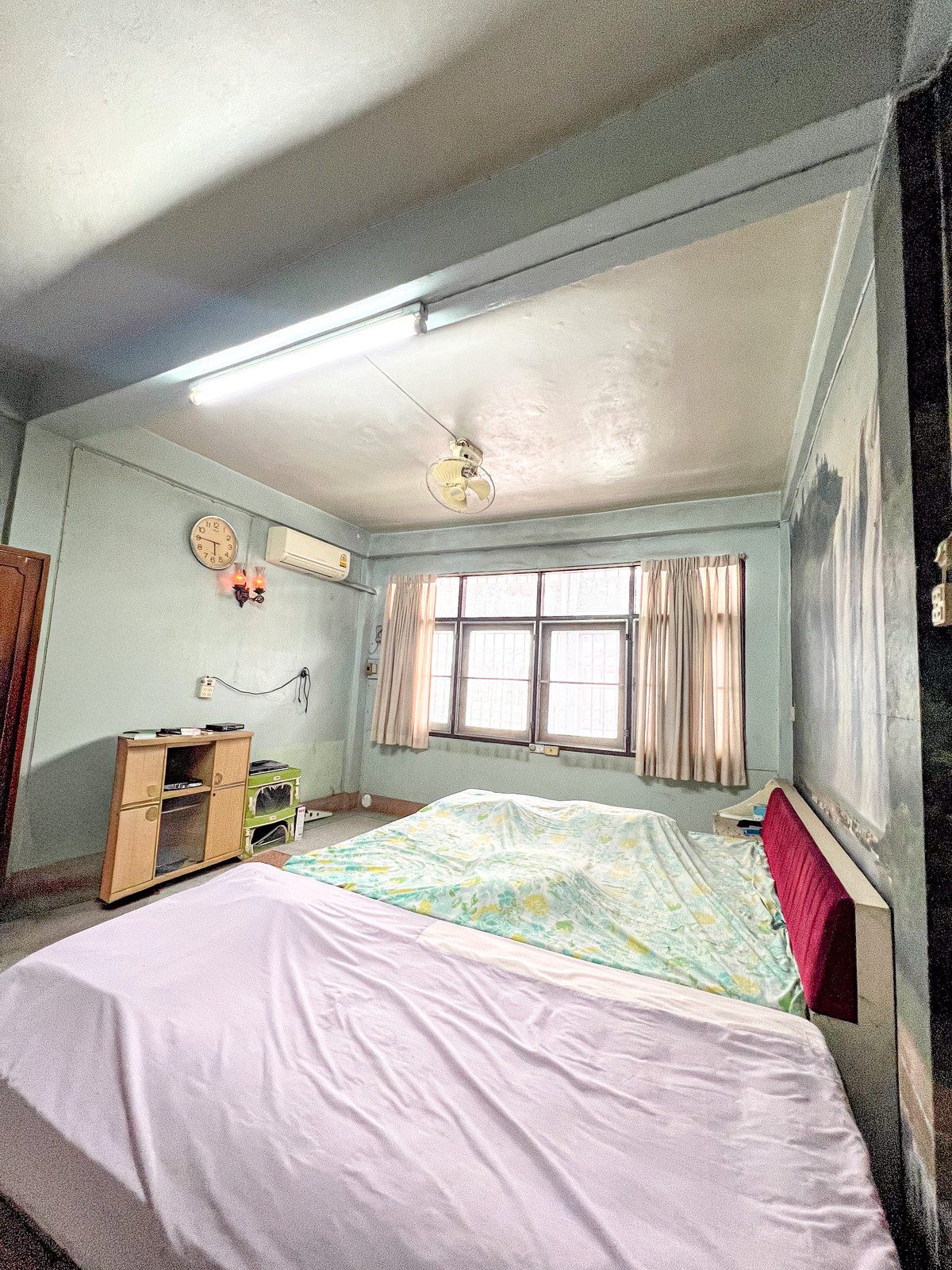 ขายทาวน์โฮมบางซื่อ วงศ์สว่าง เตาปูน : ทำเลดีจัด 🔥 ตึกแถวติด MRT เตาปูน 150 ม. สายลงทุนรีบเลย 📈💰อาคารพาณิชย์ กรุงเทพ - นนท์ 2 / 4 ห้องนอน (ขาย), Commercial building Bangkok - Non 2 / 4 Bedrooms (FOR SALE) BNS004