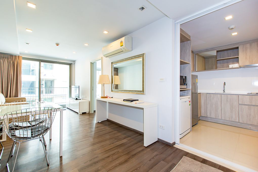 ขายคอนโดอ่อนนุช อุดมสุข : 🔥ขายด่วน+🔥ซาริ บาย แสนสิริ สุขุมวิท 64 ใกล้สถานีรถไฟฟ้า BTS ปุณณวิถี เฟอร์นิเจอร์ครบ พร้อมเข้าอยู่ 