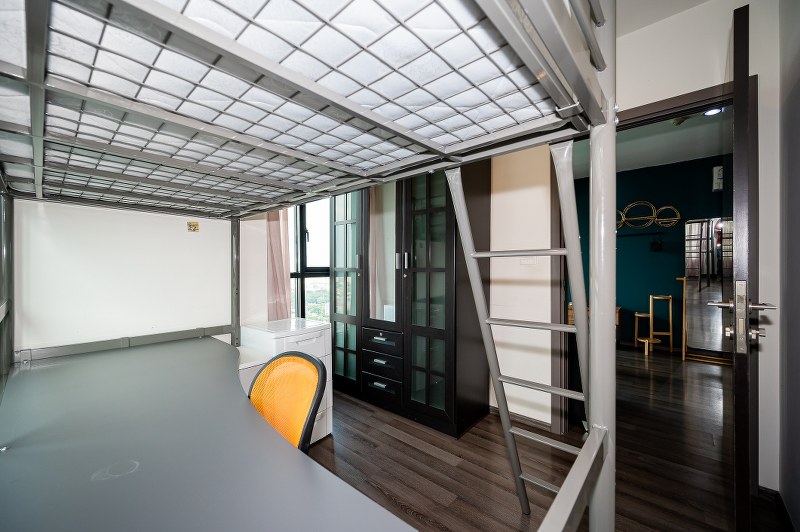 ขายคอนโดอ่อนนุช อุดมสุข : 🔥ขายด่วน+🔥เดอะ เบส พาร์ค อีสต์ สุขุมวิท 77 ใกล้สถานีรถไฟฟ้า BTS อ่อนนุช เฟอร์นิเจอร์ครบ พร้อมเข้าอยู่ 