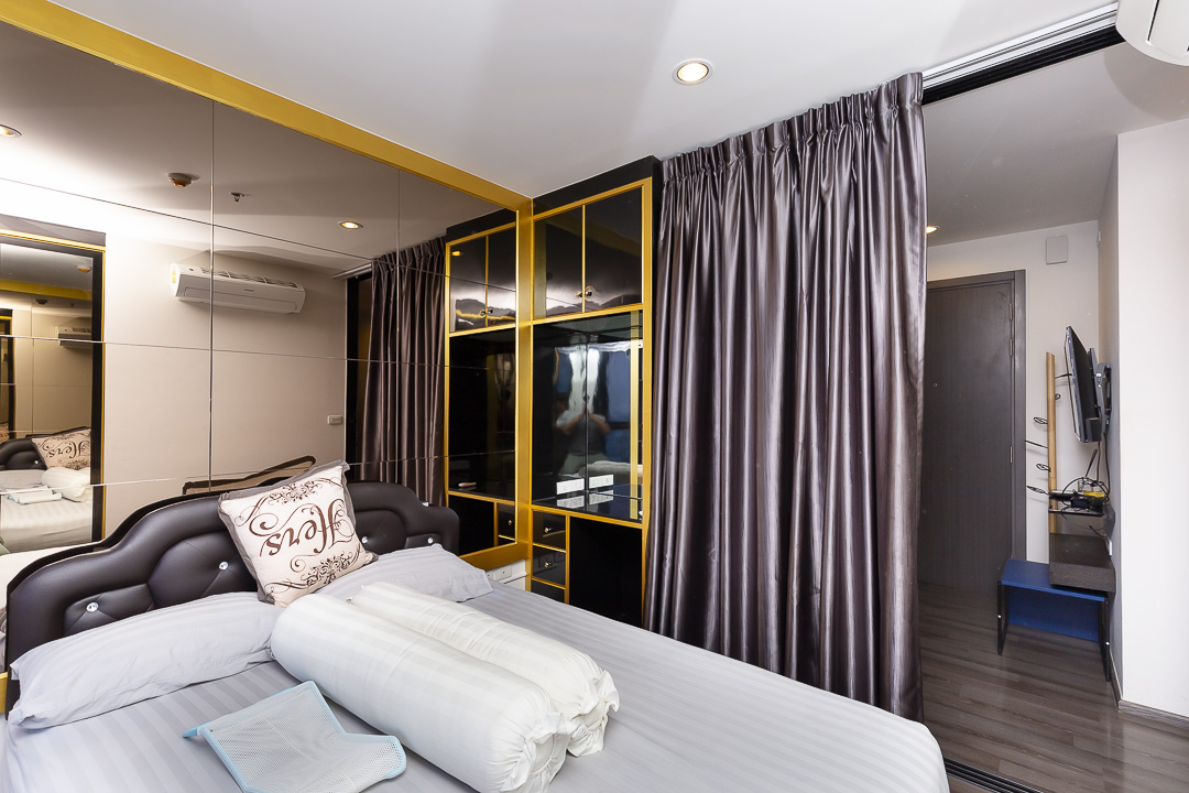 ขายคอนโดอ่อนนุช อุดมสุข : 🔥ขายด่วน+🔥เดอะ เบส พาร์ค เวสต์ สุขุมวิท 77 ใกล้สถานีรถไฟฟ้า BTS อ่อนนุช เฟอร์นิเจอร์ครบ พร้อมเข้าอยู่ 