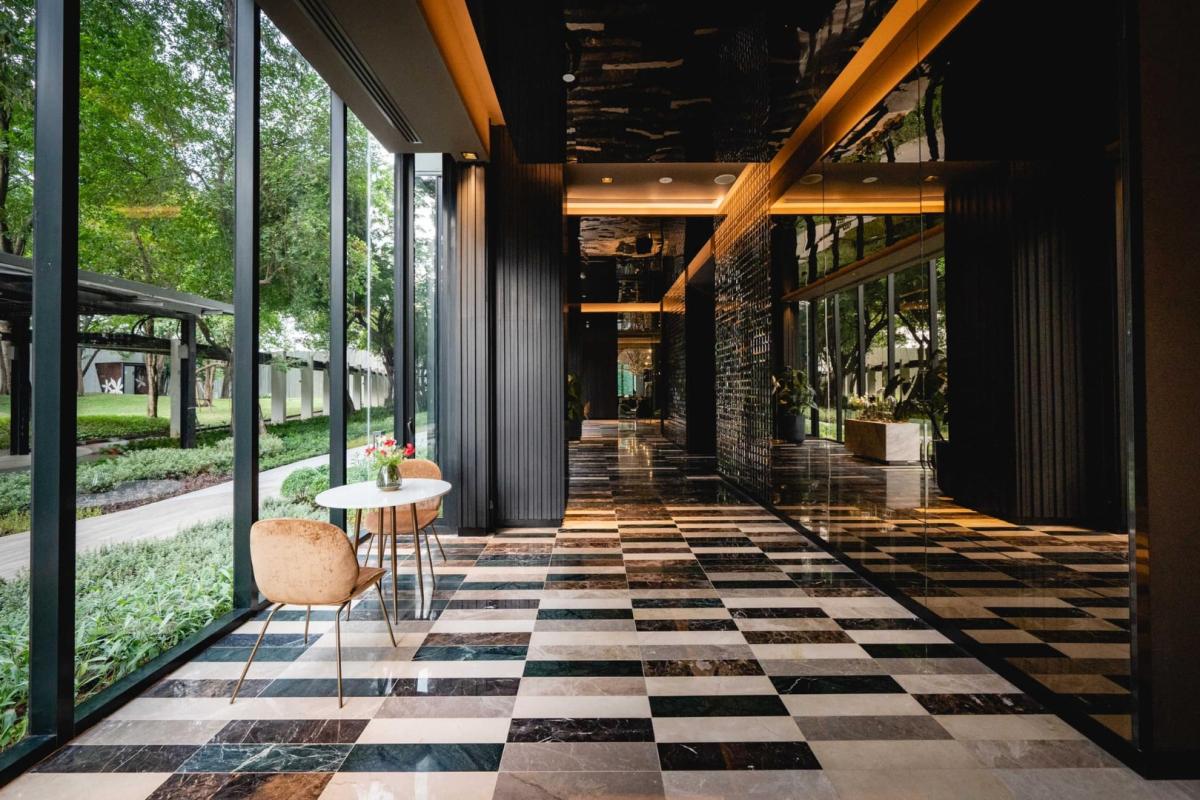 ขายคอนโดลาดพร้าว เซ็นทรัลลาดพร้าว : 🔥ขายด่วน+🔥เดอะ ไลน์ พหลโยธิน พาร์ค ใกล้สถานีรถไฟฟ้า BTS ห้าแยกลาดพร้าวและ MRT พหลโยธิน เฟอร์นิเจอร์ครบ พร้อมเข้าอยู่ 