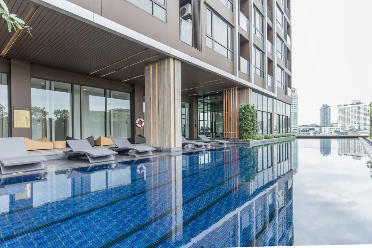 ขายคอนโดอ่อนนุช อุดมสุข : 🔥ขายด่วน+🔥เดอะ ไลน์ สุขุมวิท 71 ใกล้สถานีรถไฟฟ้า BTS พระโขนง เฟอร์นิเจอร์ครบ พร้อมเข้าอยู่ 