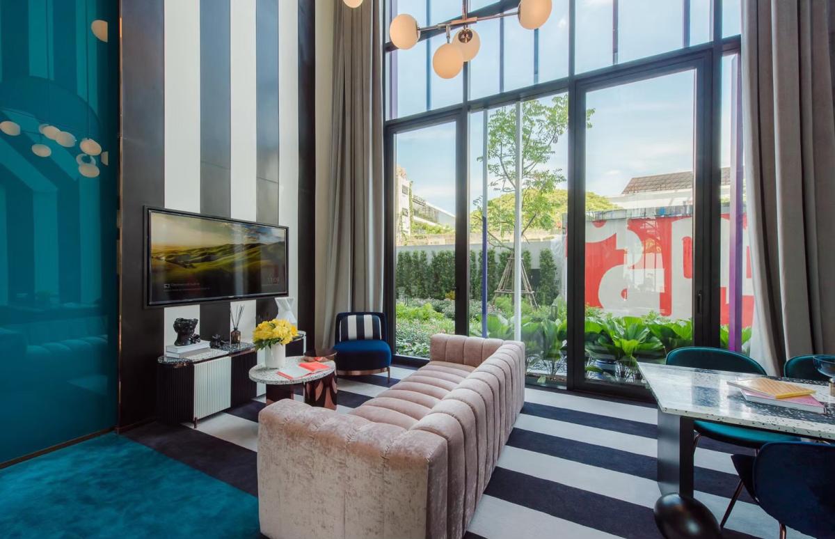 ขายคอนโดสุขุมวิท อโศก ทองหล่อ : 🔥ขายด่วน+🔥เอ็กซ์ที เอกมัย ใกล้สถานีรถไฟฟ้า BTS เอกมัย เฟอร์นิเจอร์ครบ พร้อมเข้าอยู่ 