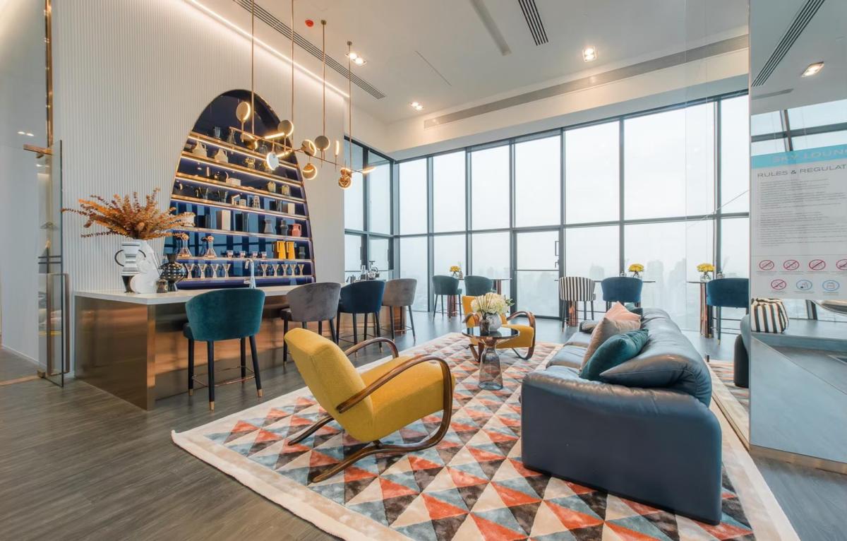 ขายคอนโดสุขุมวิท อโศก ทองหล่อ : 🔥ขายด่วน+🔥เอ็กซ์ที เอกมัย ใกล้สถานีรถไฟฟ้า BTS เอกมัย เฟอร์นิเจอร์ครบ พร้อมเข้าอยู่ 