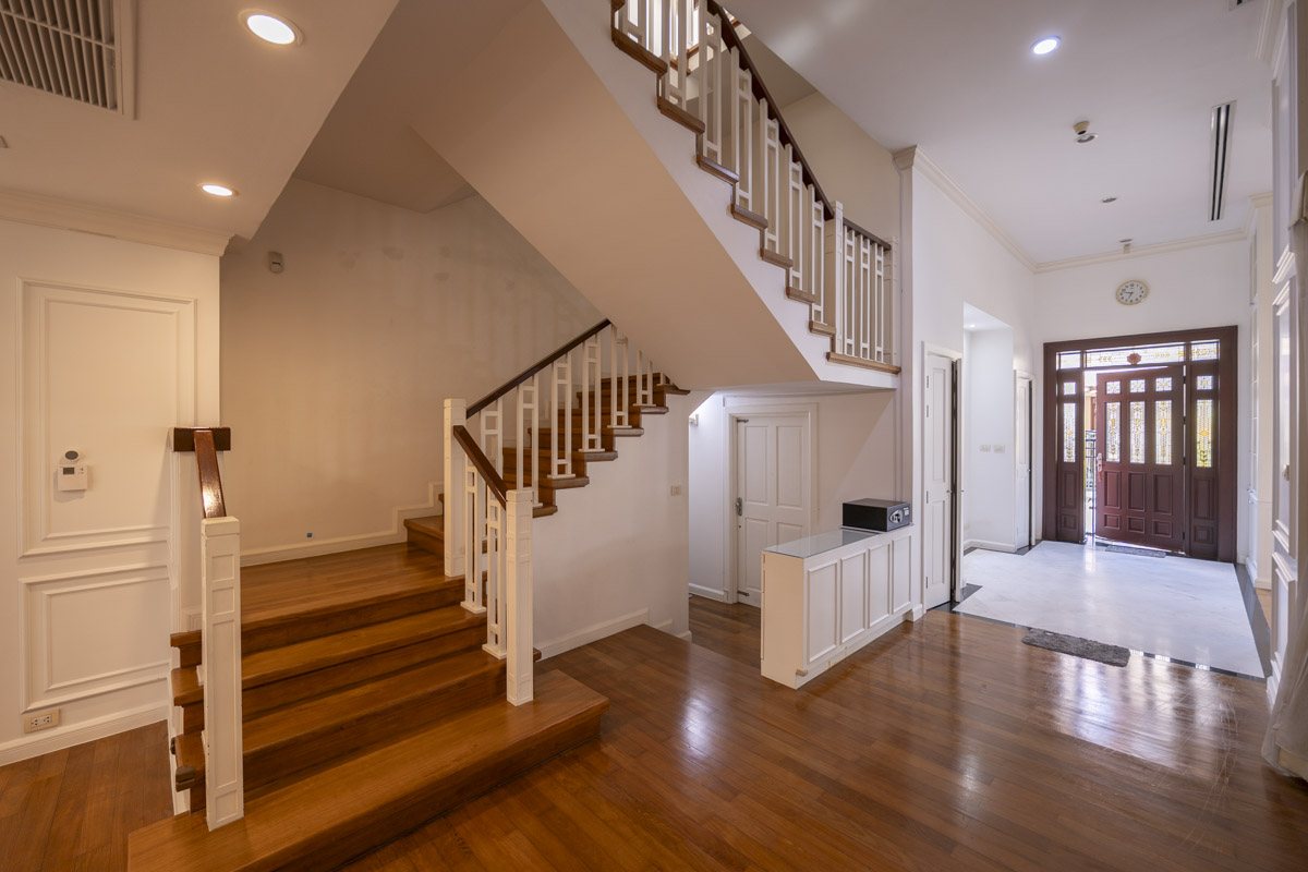 ให้เช่าบ้านอ่อนนุช อุดมสุข : 🔥เช่าด่วน+🔥 บ้านแสนสิริ สุขุมวิท 67 ใกล้สถานีรถไฟฟ้า BTS พระโขนง