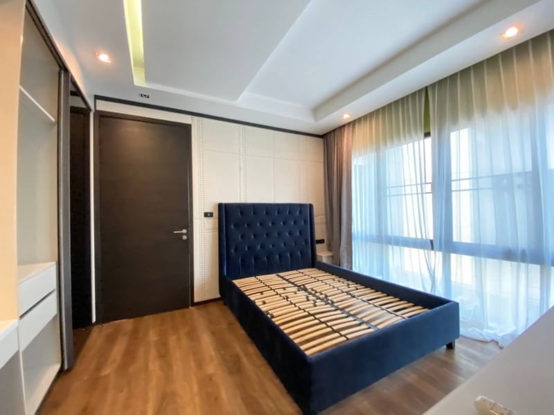 ให้เช่าบ้านพระราม 9 เพชรบุรีตัดใหม่ RCA : 🔥เช่าด่วน+🔥 อิสสระ เรสซิเดนซ์ พระราม 9 ใกล้สถานีรถไฟฟ้าสายสีส้ม สถานีประดิษฐ์มนูธรรม เฟอร์นิเจอร์ครบพร้อมเข้าอยู่