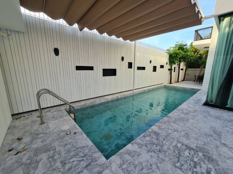 ให้เช่าบ้านพระราม 9 เพชรบุรีตัดใหม่ RCA : 🔥เช่าด่วน+🔥 อิสสระ เรสซิเดนซ์ พระราม 9 ใกล้สถานีรถไฟฟ้าสายสีส้ม สถานีประดิษฐ์มนูธรรม เฟอร์นิเจอร์ครบพร้อมเข้าอยู่