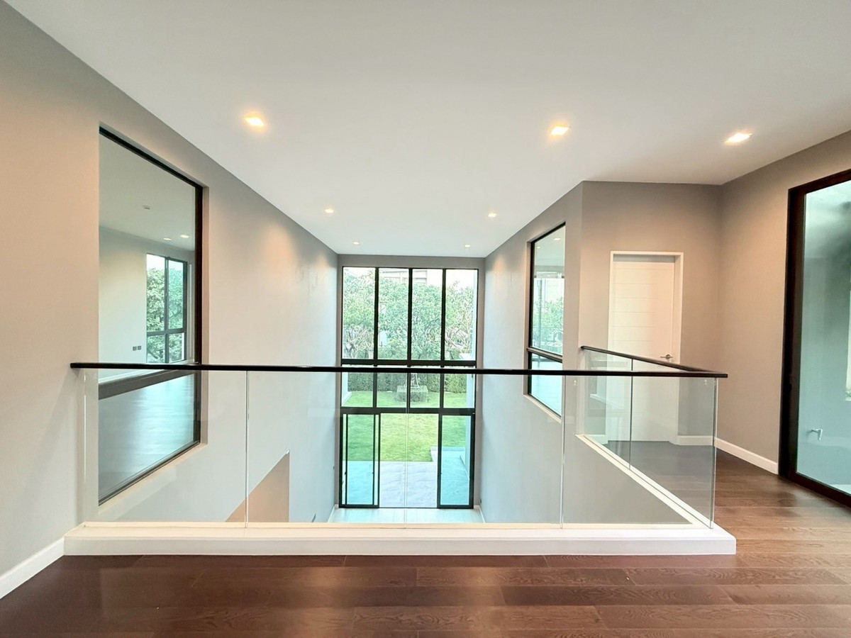 ขายบ้านพุทธมณฑล ศาลายา : Special Plot! Grand Bangkok Boulevard ปิ่นเกล้า-บรมฯ (Type ใหญ่สุด)