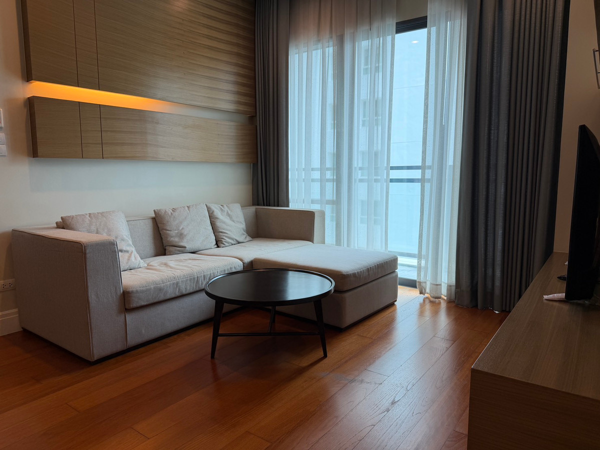 ให้เช่าคอนโดสุขุมวิท อโศก ทองหล่อ : ✨ GT9349 |  คอนโด Bright 24 เดินทางสะดวก ใกล้รถไฟฟ้าบีทีเอส มีรถรับส่ง ห้องแต่งสวย เฟอร์นิเจอร์ครบ พร้อมอยู่