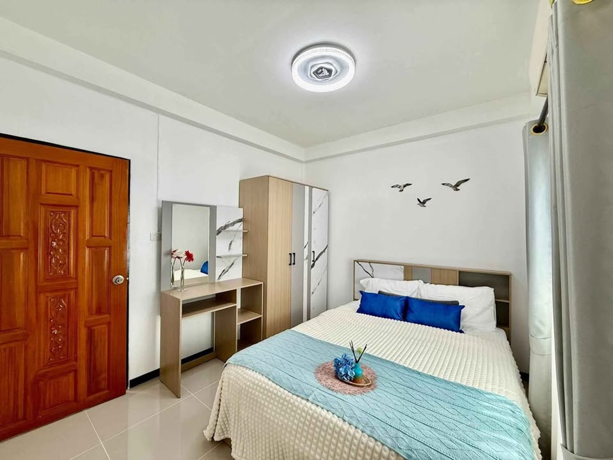 ขายบ้านพัทยา บางแสน ชลบุรี สัตหีบ : หมู่บ้าน พัทยารุ่งเรือง / 3 ห้องนอน (ขาย), Moo Baan Pattaya Rungrueng / 3 Bedrooms (FOR SALE) BEWN121