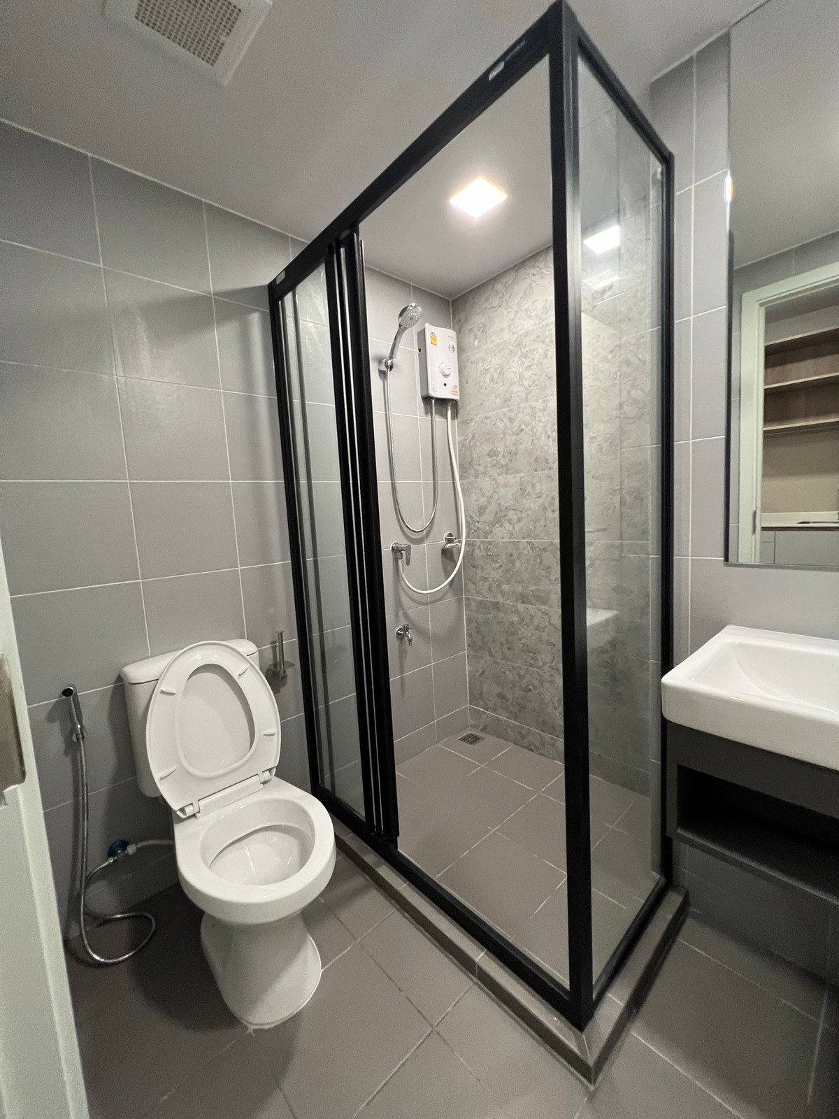 ให้เช่าคอนโดปทุมธานี รังสิต ธรรมศาสตร์ : ให้เช่า Kave Town Colony ห้องสวยเดินไป ม.กรุงเทพได้ เฟอร์ครบ เตียงแยกได้ พร้อมเข้าอยู่!