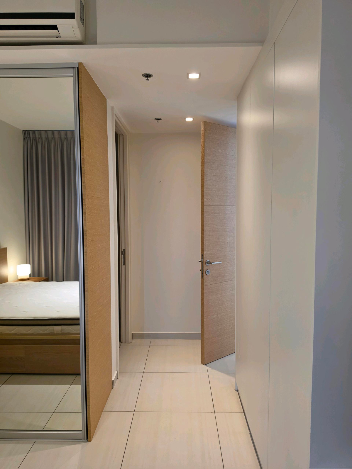 For RentCondoSukhumvit, Asoke, Thonglor : 🚩For Rent: The Loft Ekkamai / 45 Sqm. / Newly Renovated / 10 fl.