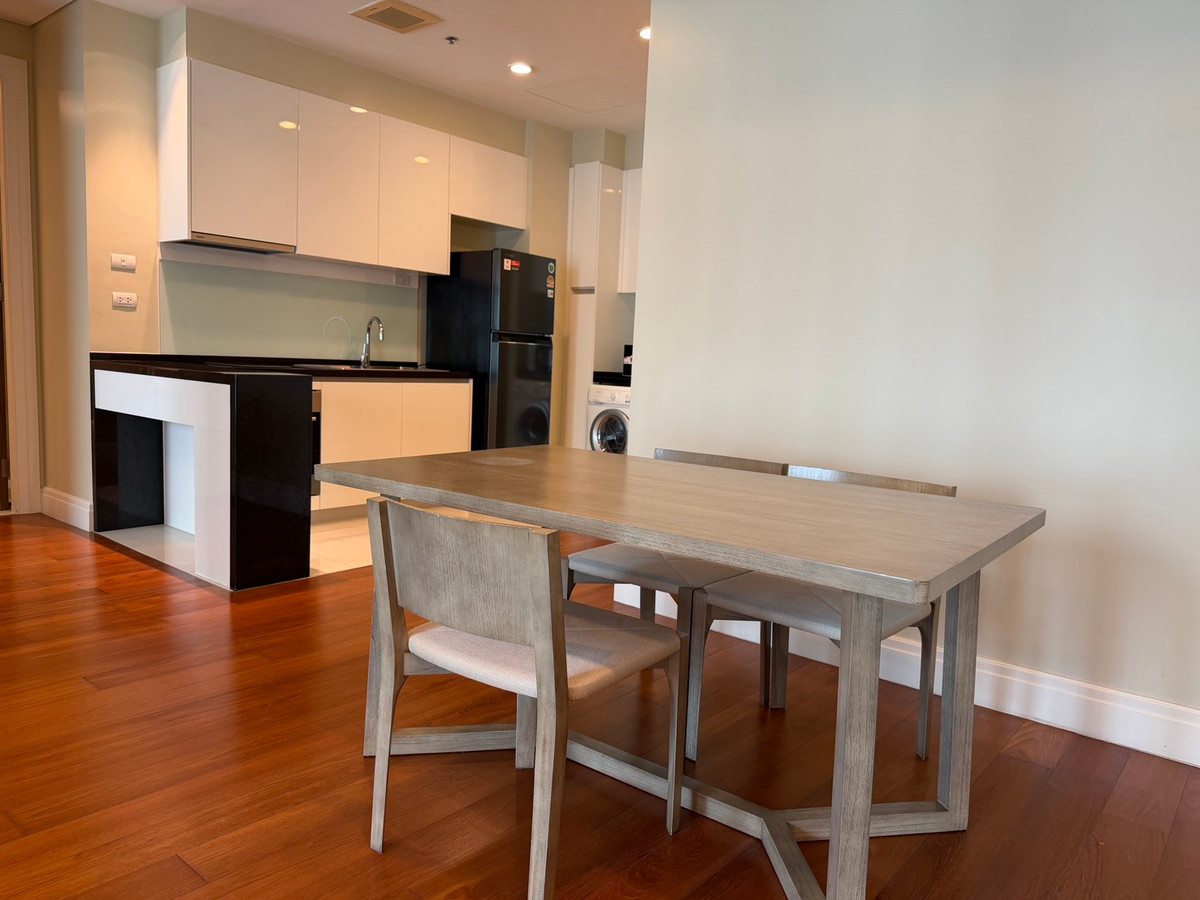 ให้เช่าคอนโดสุขุมวิท อโศก ทองหล่อ : ✨ GT9349 |  คอนโด Bright 24 เดินทางสะดวก ใกล้รถไฟฟ้าบีทีเอส มีรถรับส่ง ห้องแต่งสวย เฟอร์นิเจอร์ครบ พร้อมอยู่