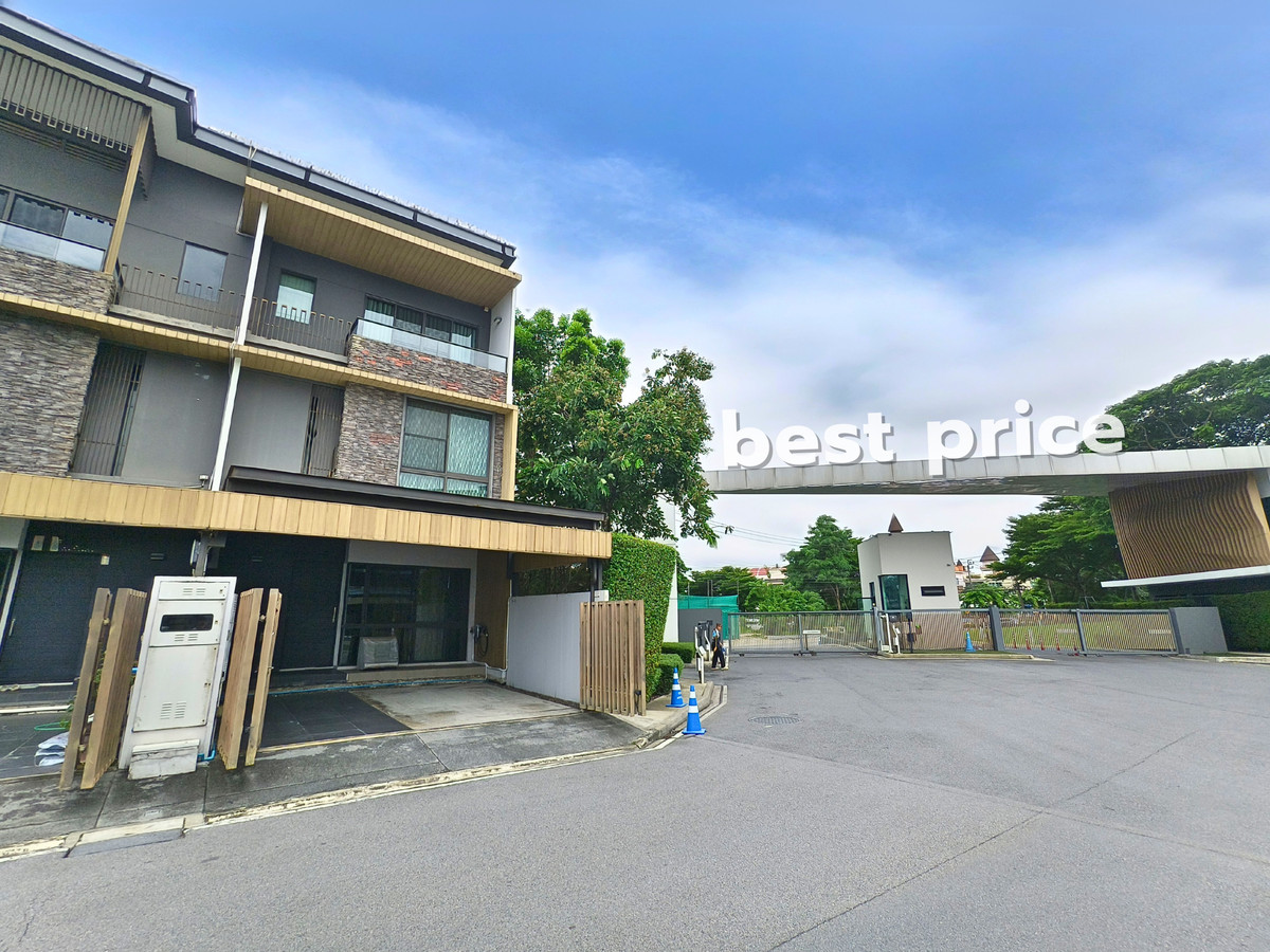 ให้เช่าทาวน์โฮมเกษตร นวมินทร์ ลาดปลาเค้า : ให้เช่า Landmark เอกมัย - รามอินทรา 33.2ตร.ว. 12.5 ล้านบาท ทาวน์โฮมหรู ติดสวน สายไฟลงใต้ดิน 3ห้องนอน 4ห้องน้ำ ใกล้ทางด่วนและรถไฟฟ้า