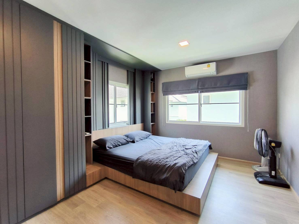 ขายบ้านพัฒนาการ ศรีนครินทร์ : ขายบ้านเดี่ยว 2 ชั้น 50.30 ตรว. Villaggio ศรีนครินทร์ ตำบลบางเมือง อำเภอเมืองสมุทรปราการ สมุทรปราการ ราคา 6,900,000 บาท