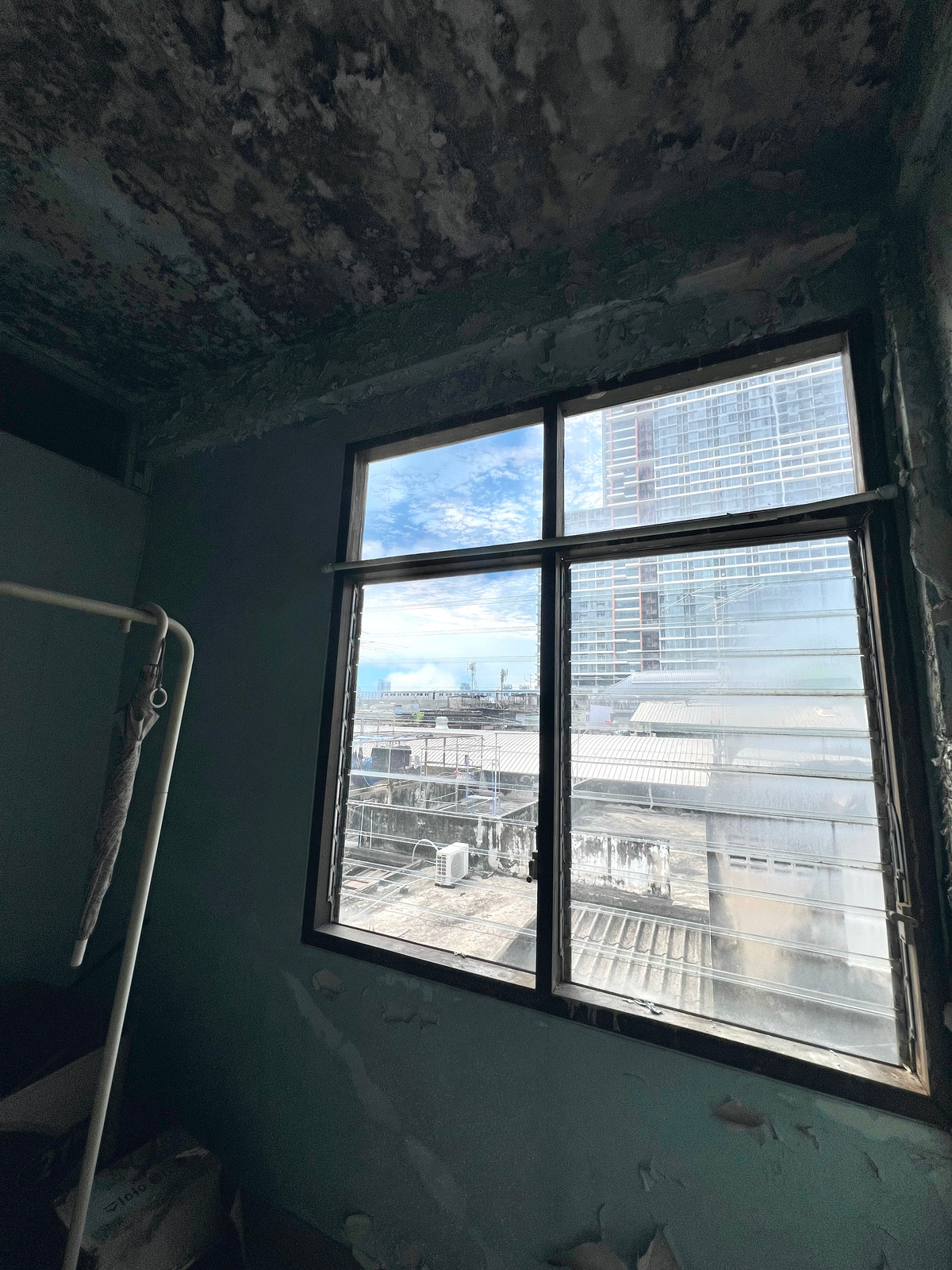 ขายทาวน์โฮมบางซื่อ วงศ์สว่าง เตาปูน : ทำเลดีจัด 🔥 ตึกแถวติด MRT เตาปูน 150 ม. สายลงทุนรีบเลย 📈💰อาคารพาณิชย์ กรุงเทพ - นนท์ 2 / 4 ห้องนอน (ขาย), Commercial building Bangkok - Non 2 / 4 Bedrooms (FOR SALE) BNS004