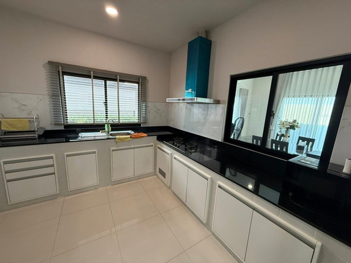 ให้เช่าบ้านบางนา แบริ่ง ลาซาล : HR3309ให้เช่าบ้านเดี่ยวหลังใหญ่ที่สุดในโครงการ – Britania บางนา-ศรีวารีแปลงมุม ติดสวนส่วนกลาง (Greenery View) | พื้นที่ 255 ตร.ม. พร้อมอยู่ & ครบวงจรที่สุด