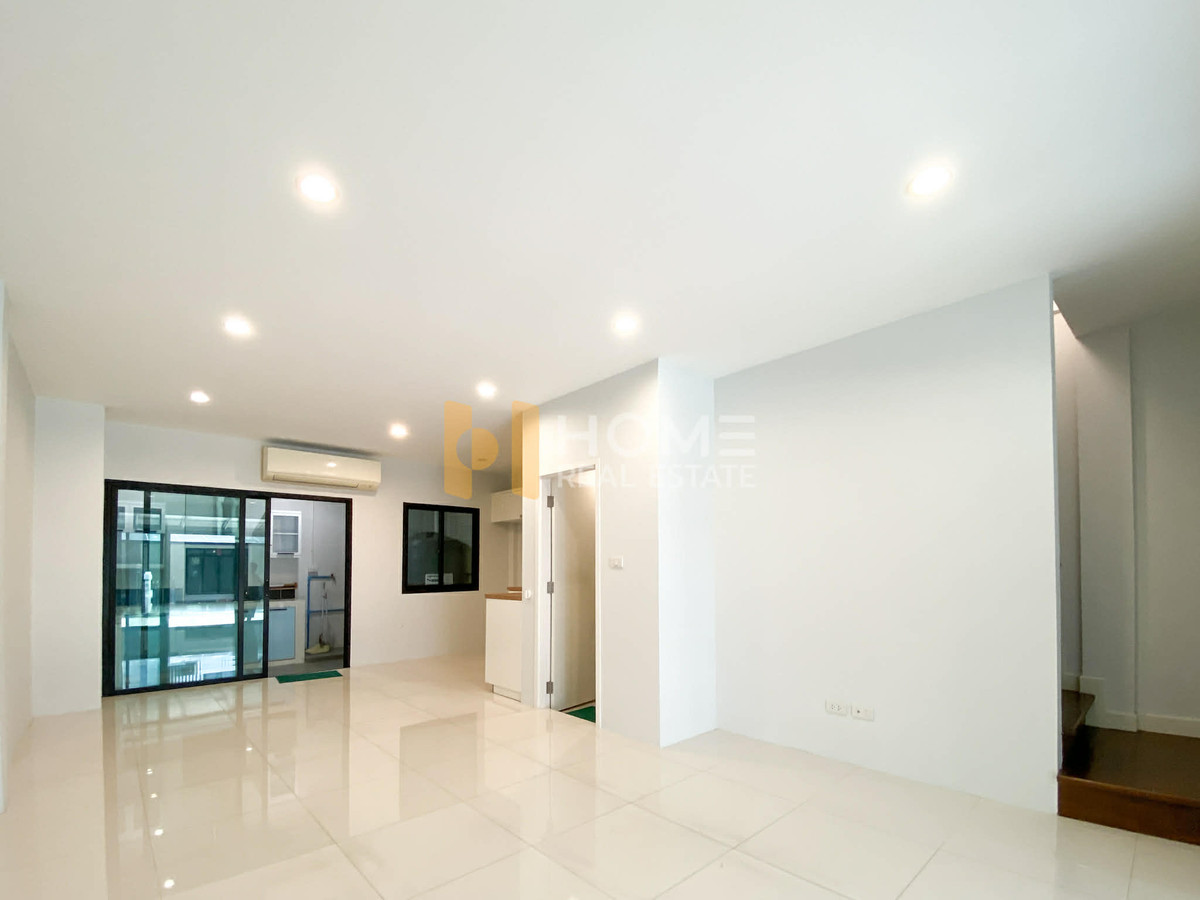 ขายทาวน์โฮมบางแค เพชรเกษม : 🏡✨ 5 นาทีถึง MRT บ้านใหม่ ต่อเติมครบ โคตรคุ้ม🔥 เฌอ วงแหวน - สาทร / 3 ห้องนอน (ขาย), Cher Wongwaen - Sathorn / 3 Bedrooms (FOR SALE) BALL283