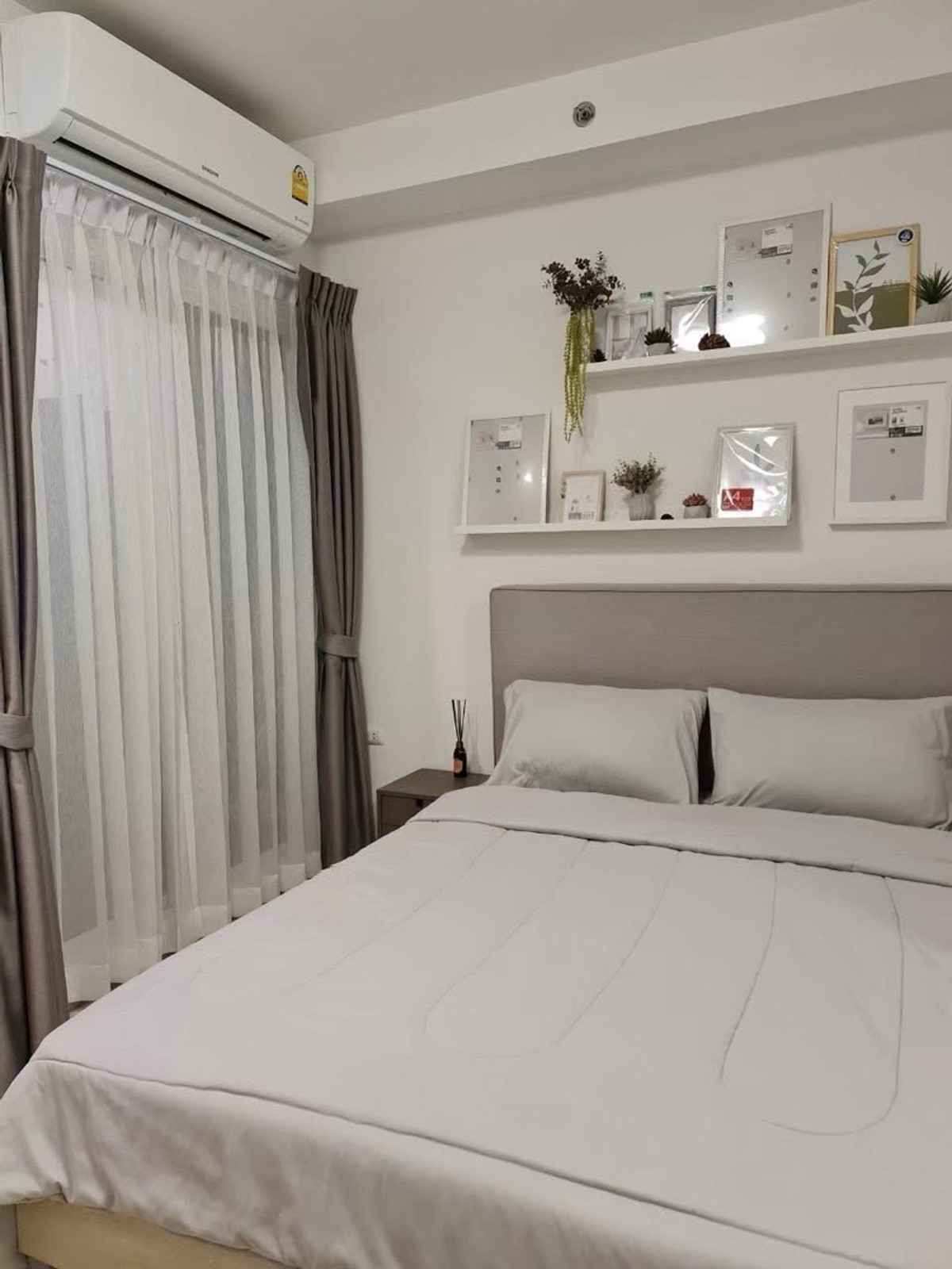 For RentCondoRatchadapisek, Huaikwang, Suttisan : 🔥🔥🔥Hot Prices 12,000.-🔥🔥🔥
𝐅𝐨𝐫 𝐑𝐞𝐧𝐭🌻 𝐂𝐡𝐚𝐩𝐭𝐞𝐫𝐎𝐧𝐞 𝐄𝐜𝐨 𝐫𝐚𝐭𝐜𝐡𝐚𝐝𝐚 𝐇𝐮𝐚𝐤𝐰𝐚𝐧𝐠 🏠 C14🔥Ready to move in 27/1/69🔥
🍇🦢🍇I don't accept cattle. I'm already addicted to cattle 🍇🦢🍇
🟥🟩🟧🟨🟪🟥🟩🟧🟨🟥🟩🟨🟨🟪
❤️❤️ There is a 7-11 in the building, very convenient.
**Illustration