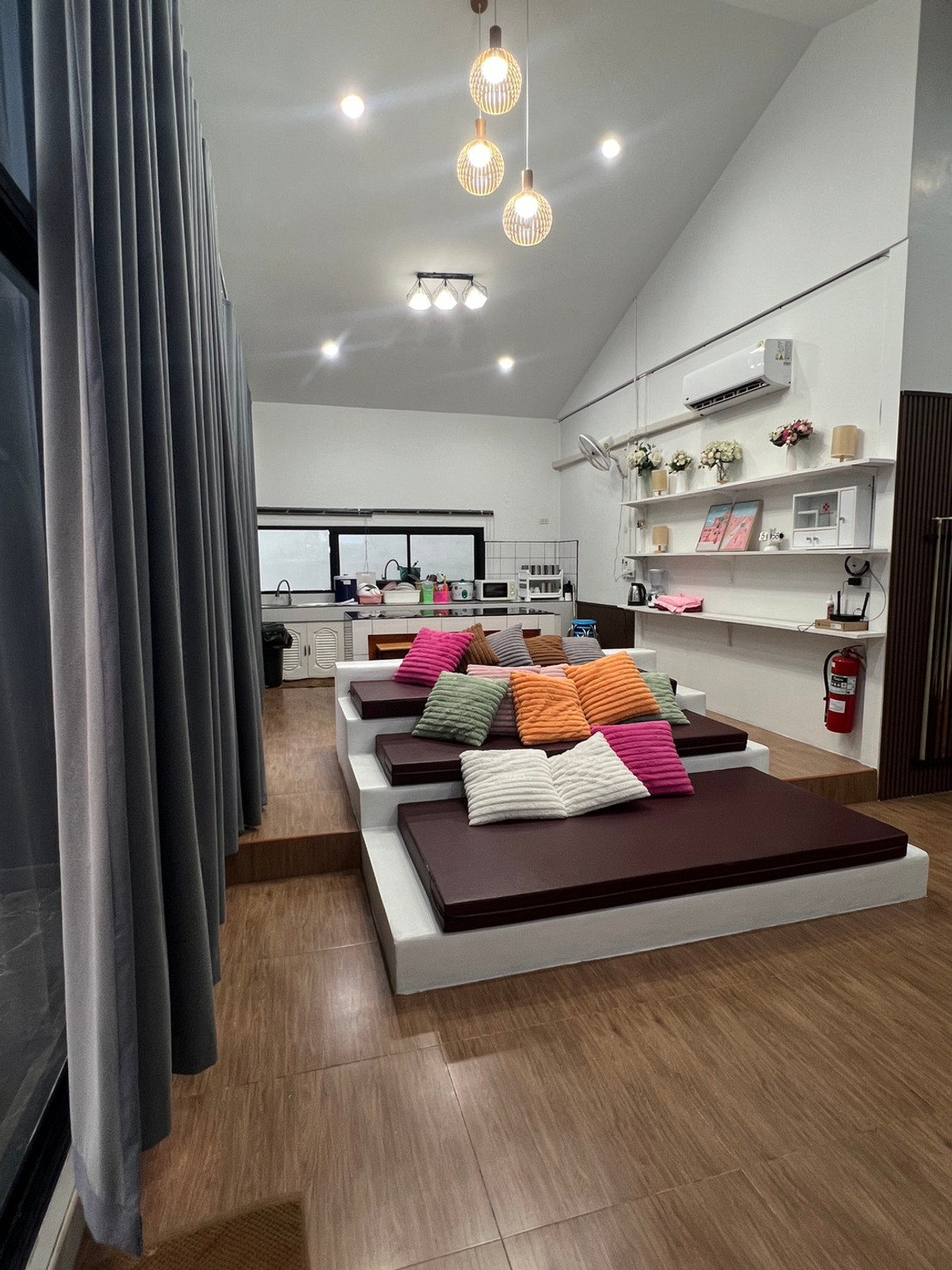 ขายบ้านพัทยา บางแสน ชลบุรี สัตหีบ : บ้านเดี่ยวพูลวิลล่า บางเสร่ / 5 ห้องนอน (ขาย), Detached House Pool Villa Bang Saray / 5 Bedrooms (FOR SALE) AM077