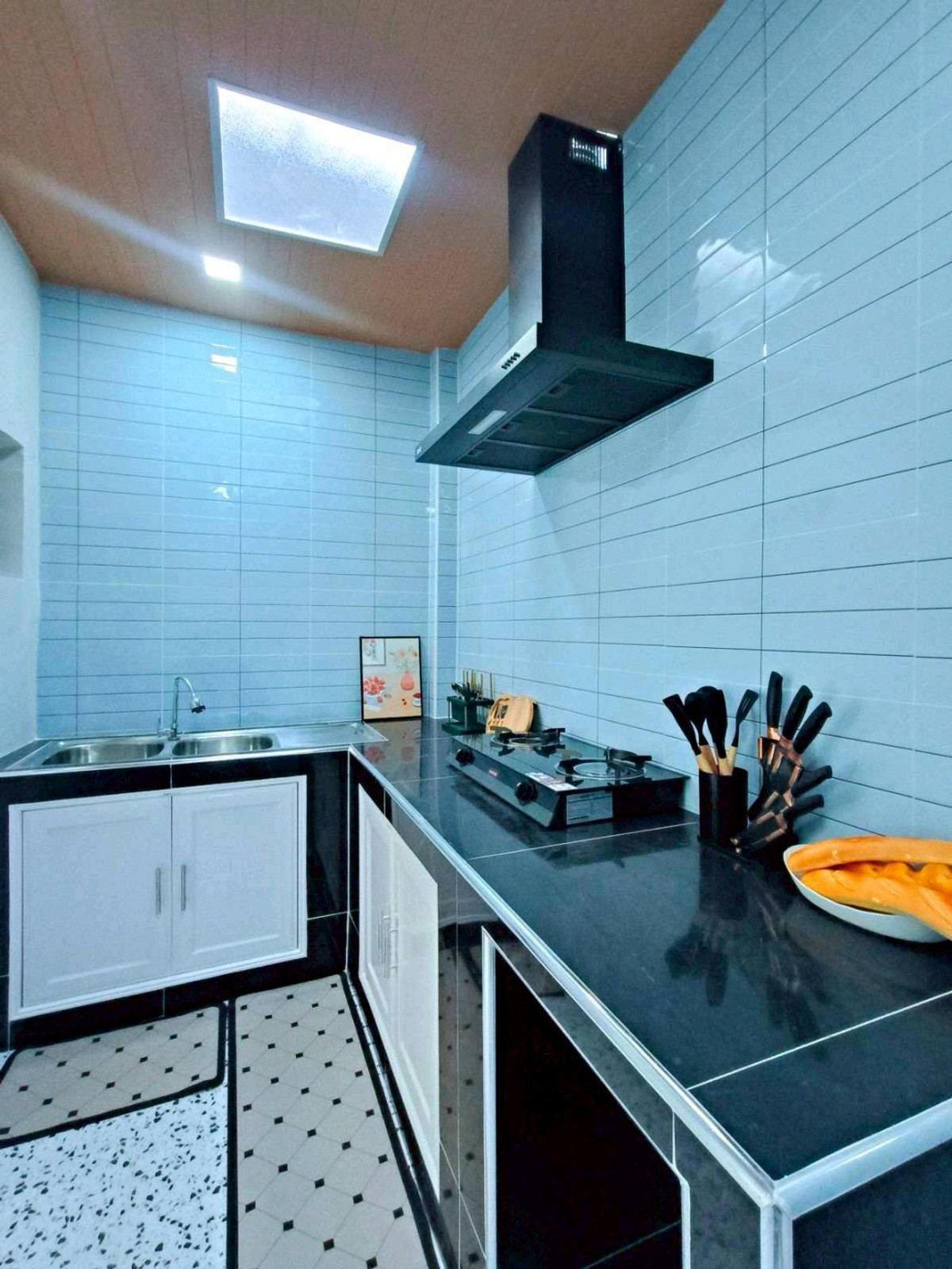 ขายทาวน์โฮมมีนบุรี-ร่มเกล้า : ขายทาวน์เฮ้าส์ 2 ชั้น หมู่บ้านพูนสินธานี 3 เคหะร่มเกล้า 64 รถไฟฟ้าสายสีส้ม-แยกมิสทีน ตลาดสดร่มเกล้า
ม.เทคโนโลยีพระจอมเกล้าเจ้าคุณทหาร ม.หัวเฉียว สนามบินสุวรรณภูมิ นิคมอุตสาหกรรมลาดกระบัง ตลาดหัวตะเข้  Airport Link