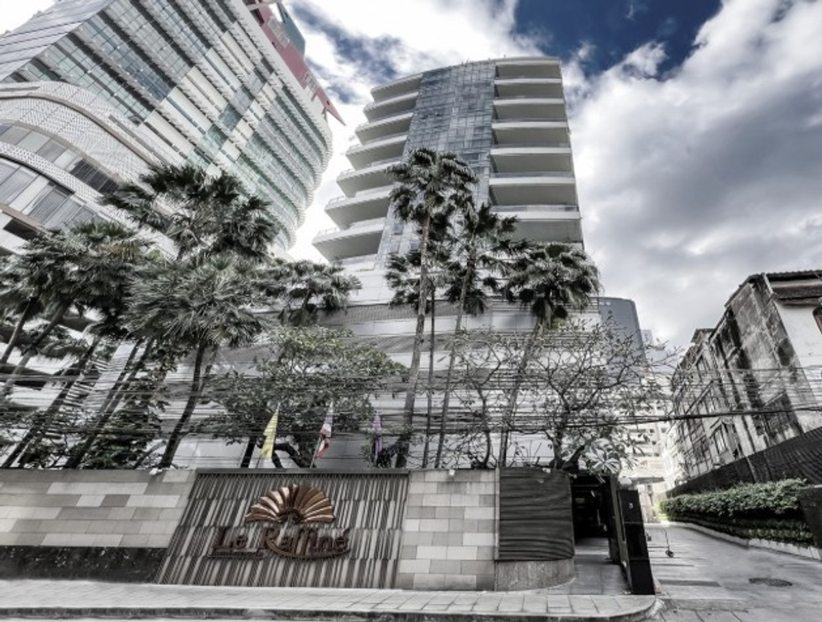 For SaleCondoSukhumvit, Asoke, Thonglor : For Sale Le Raffine Sukhumvit 31 Duplex 21-22 Floor with Private Pool