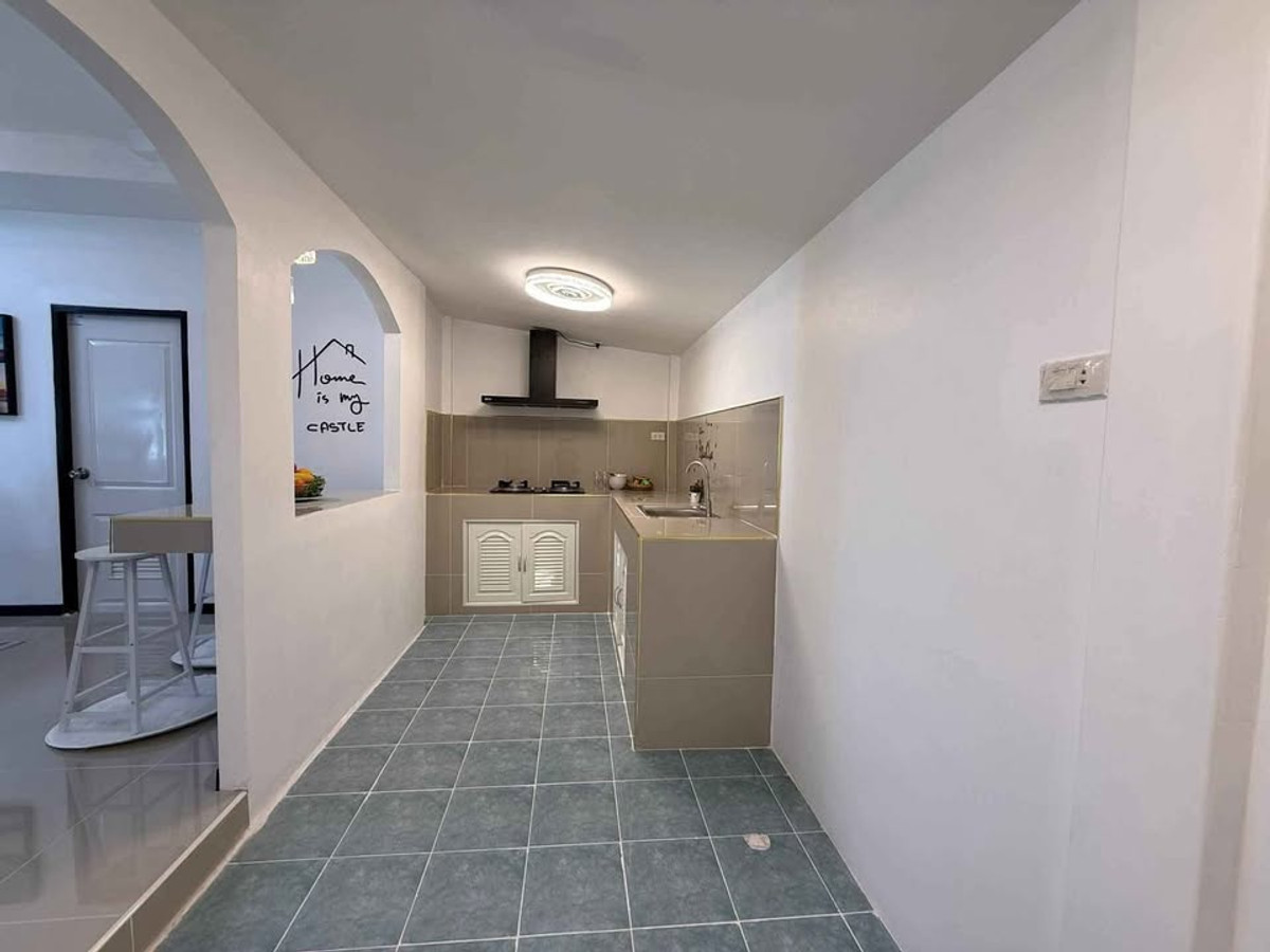 ขายบ้านพัทยา บางแสน ชลบุรี สัตหีบ : หมู่บ้าน พัทยารุ่งเรือง / 3 ห้องนอน (ขาย), Moo Baan Pattaya Rungrueng / 3 Bedrooms (FOR SALE) BEWN121