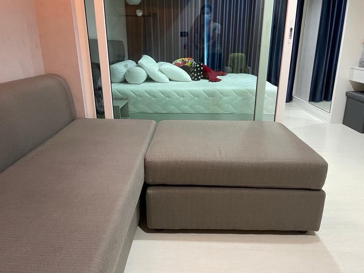 For RentCondoSamut Prakan,Samrong : Urgent for rent!! Aspire Erawan, Building B, 21st floor, size 30 sq m, price 8,500 baht only.