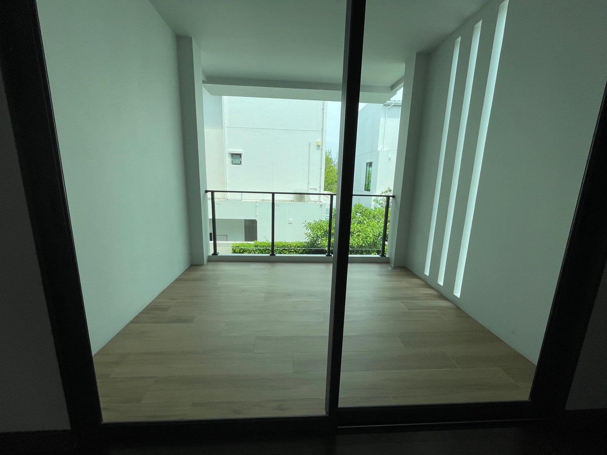 ขายบ้านบางนา แบริ่ง ลาซาล : ขายด่วน! THE ONE Signature Bangna-Rama 9 — นิยามใหม่ของ Pool Villa หรู 3 ชั้น พร้อม Multiverse ฟังก์ชันเพื่อทุกคนในครอบครัว