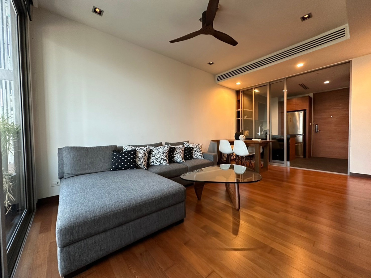 For RentCondoSukhumvit, Asoke, Thonglor : Rent 2 bedrooms, 2 bathrooms, Ashton Morph 38.