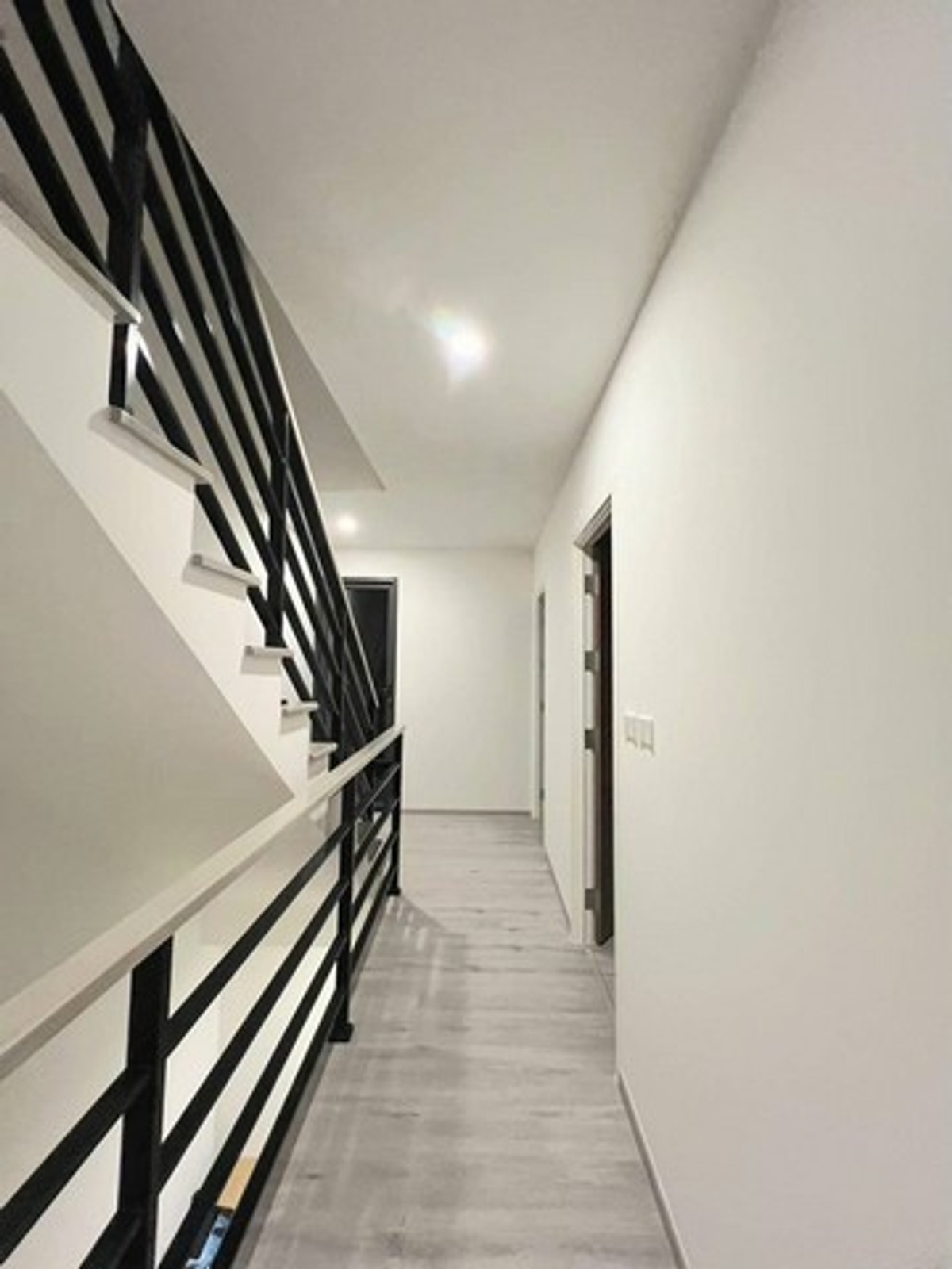 ให้เช่าทาวน์โฮมบางนา แบริ่ง ลาซาล : HR3308ให้เช่าทาวน์โฮม โครงการ Altitude Kraf Bangna บรรยากาศส่วนตัว |ใกล้ Mega Bangna & Concordian International School