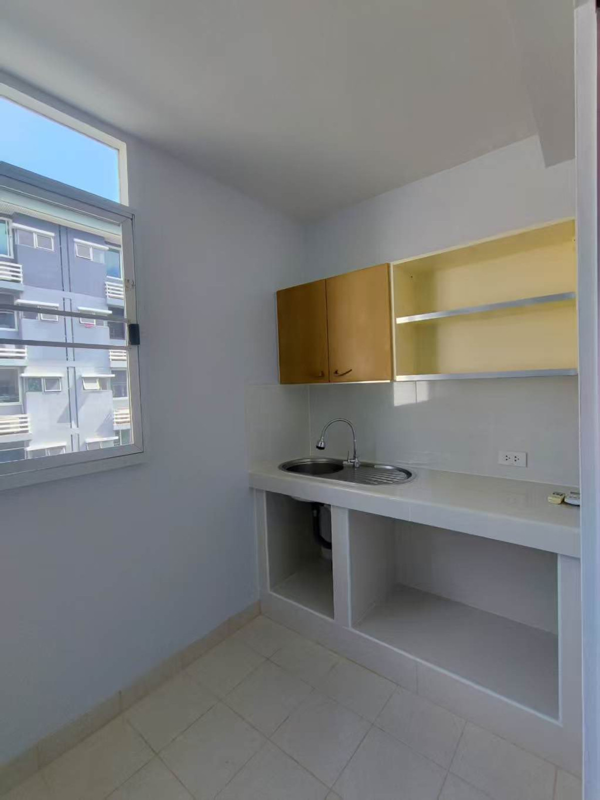 ให้เช่าคอนโดรัชดา ห้วยขวาง : ให้เช่า Supalai City Home Ratchada 10