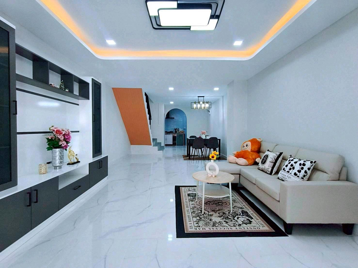 ขายทาวน์โฮมมีนบุรี-ร่มเกล้า : ขายทาวน์เฮ้าส์ 2 ชั้น หมู่บ้านพูนสินธานี 3 เคหะร่มเกล้า 64 รถไฟฟ้าสายสีส้ม-แยกมิสทีน ตลาดสดร่มเกล้า
ม.เทคโนโลยีพระจอมเกล้าเจ้าคุณทหาร ม.หัวเฉียว สนามบินสุวรรณภูมิ นิคมอุตสาหกรรมลาดกระบัง ตลาดหัวตะเข้  Airport Link