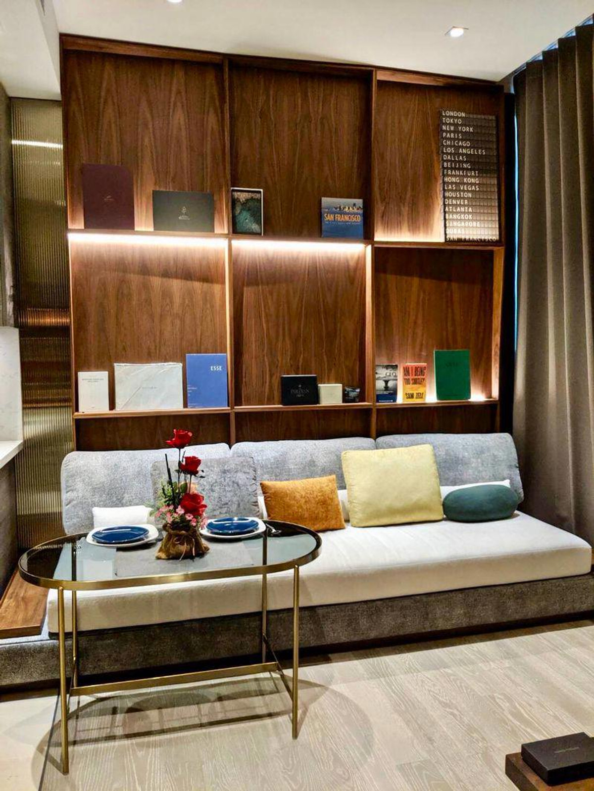 ขายคอนโดสุขุมวิท อโศก ทองหล่อ : The ESSE Asoke / 1 Bedroom (SALE WITH TENANT), ดิ เอส อโศก / 1 ห้องนอน (ขายพร้อมผู้เช่า) BJ025