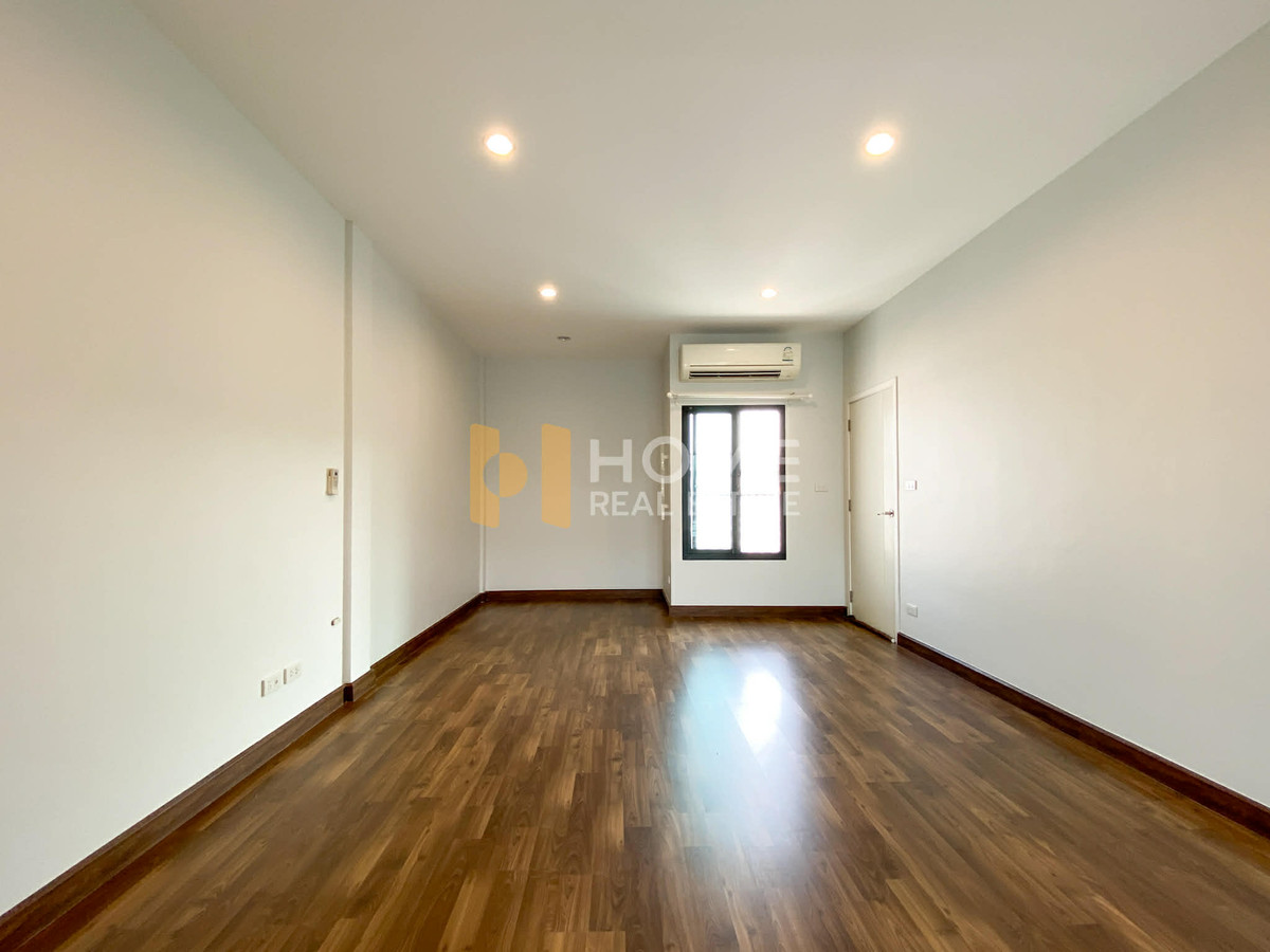 ขายทาวน์โฮมบางแค เพชรเกษม : 🏡✨ 5 นาทีถึง MRT บ้านใหม่ ต่อเติมครบ โคตรคุ้ม🔥 เฌอ วงแหวน - สาทร / 3 ห้องนอน (ขาย), Cher Wongwaen - Sathorn / 3 Bedrooms (FOR SALE) BALL283