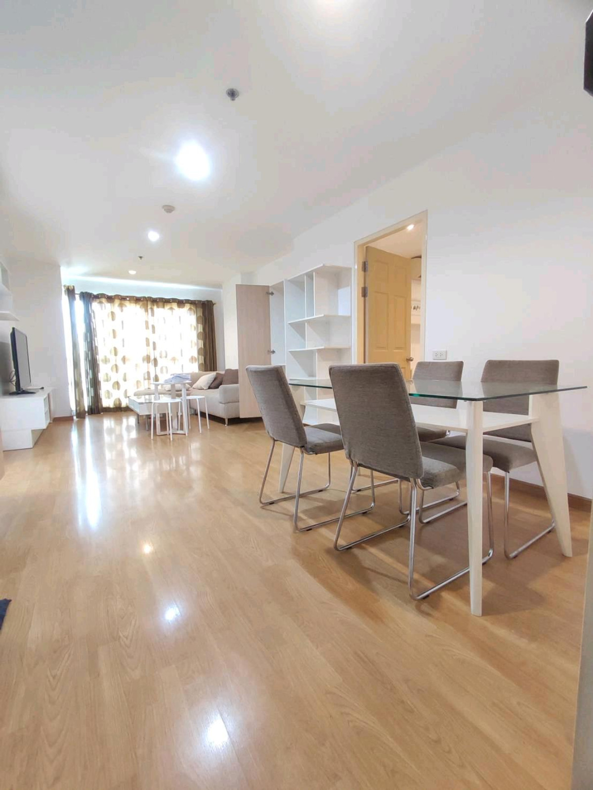 ขายคอนโดบางซื่อ วงศ์สว่าง เตาปูน : ปล่อยขายด่วน ห้องสวย สภาพดี 2 นอน 2 น้ำ ยูดีไลท์แอท บางซื่อ