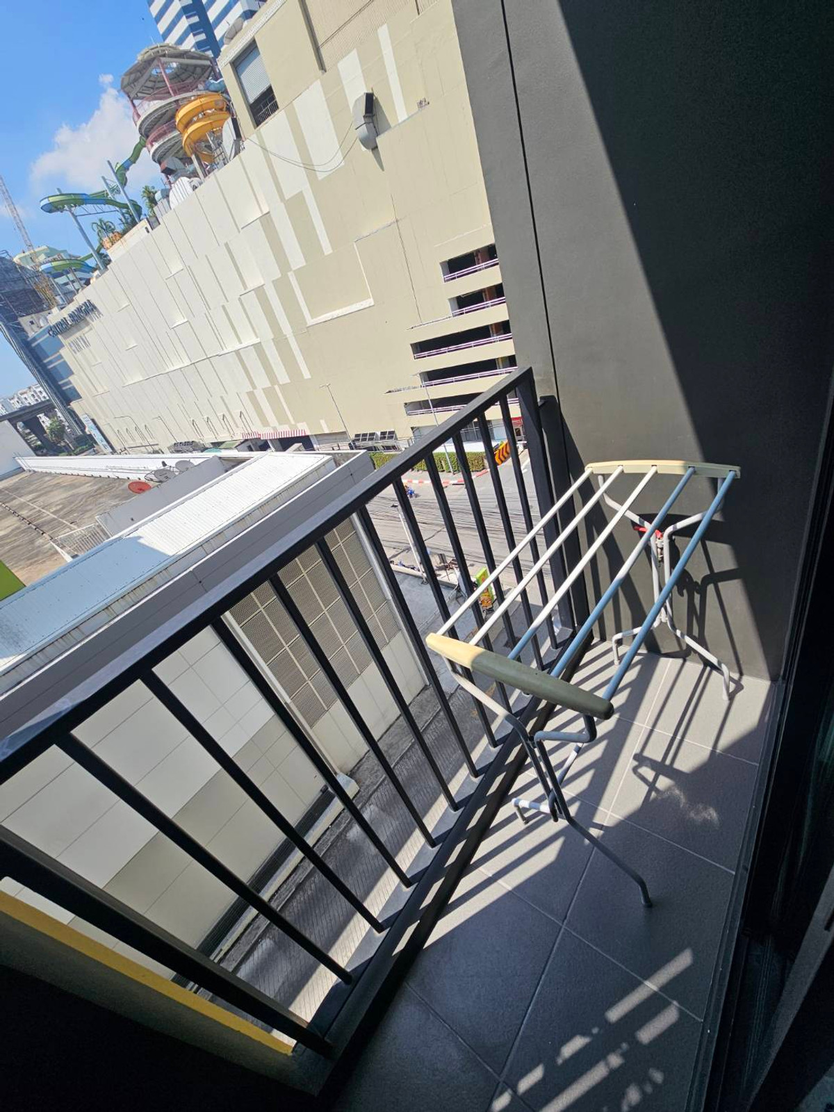 For RentCondoBangna, Bearing, Lasalle : Rent 1 bedroom, 1 bathroom, New Noble Center Bangna.