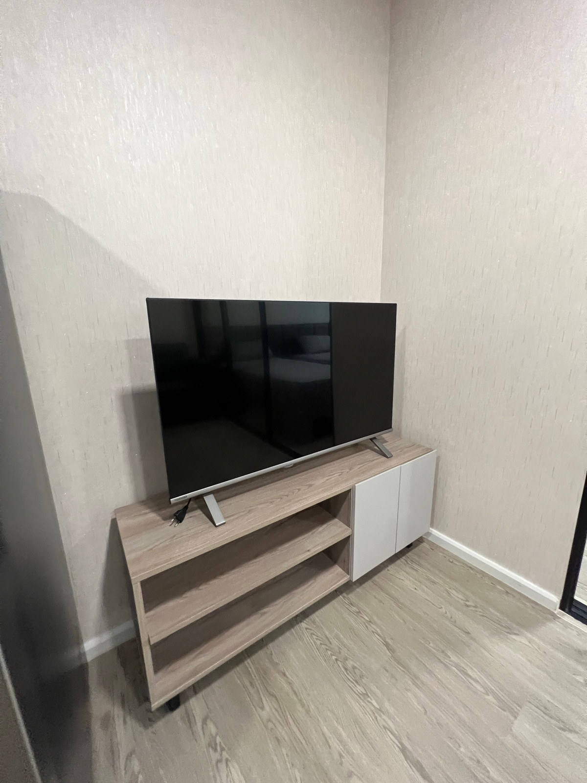 ให้เช่าคอนโดปทุมธานี รังสิต ธรรมศาสตร์ : ให้เช่า Kave Town Colony ห้องสวยเดินไป ม.กรุงเทพได้ เฟอร์ครบ เตียงแยกได้ พร้อมเข้าอยู่!