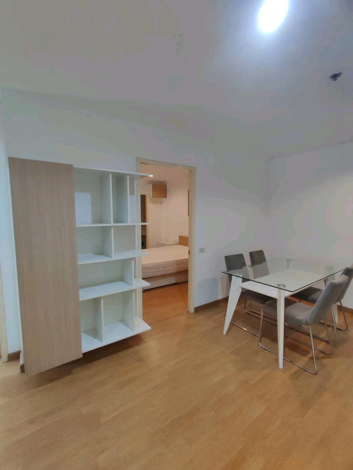 ขายคอนโดบางซื่อ วงศ์สว่าง เตาปูน : ปล่อยขายด่วน ห้องสวย สภาพดี 2 นอน 2 น้ำ ยูดีไลท์แอท บางซื่อ