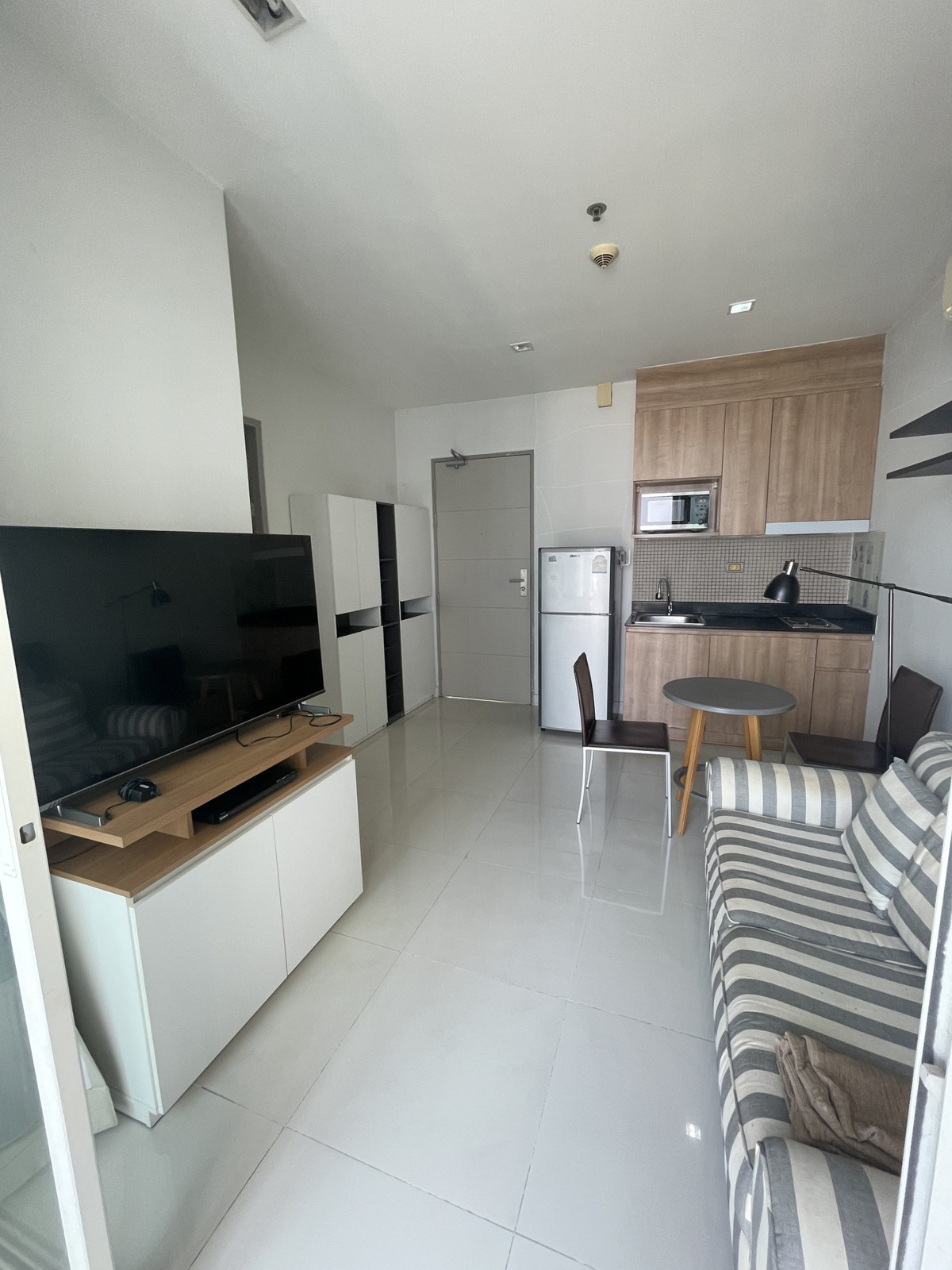 คอนโดราชเทวี พญาไท : Ideo Verve Ratchaprarop เช่า/ขาย ทำเลดี วิวดีมากกกก ห้องไม่ร้อน ลมโฟลวสุดๆ ใครพักที่นี่ เรียกทรัพย์รัวๆแน่นอน